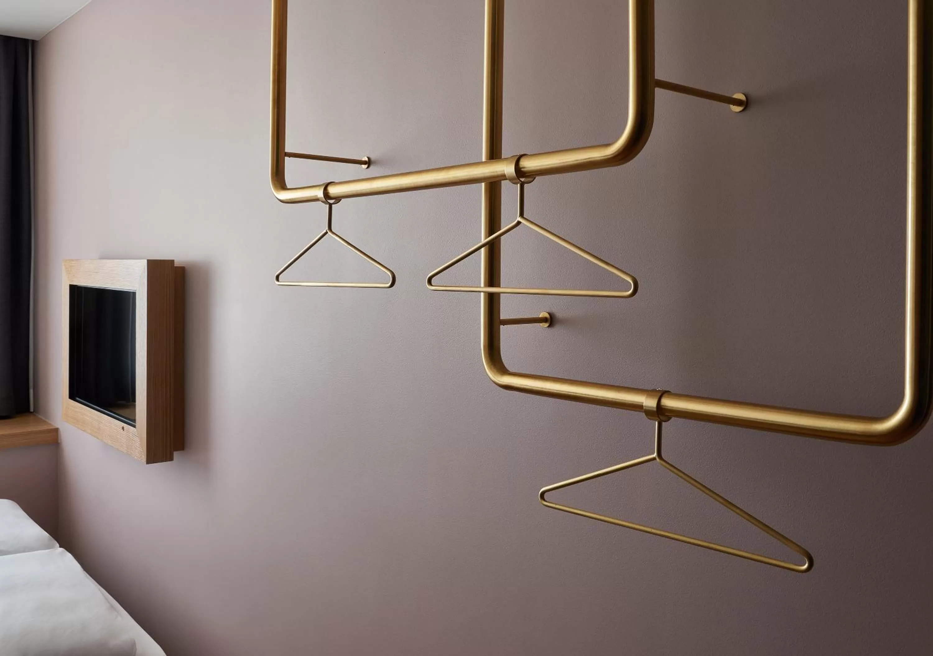 TV and multimedia in Hotel MIO by AMANO