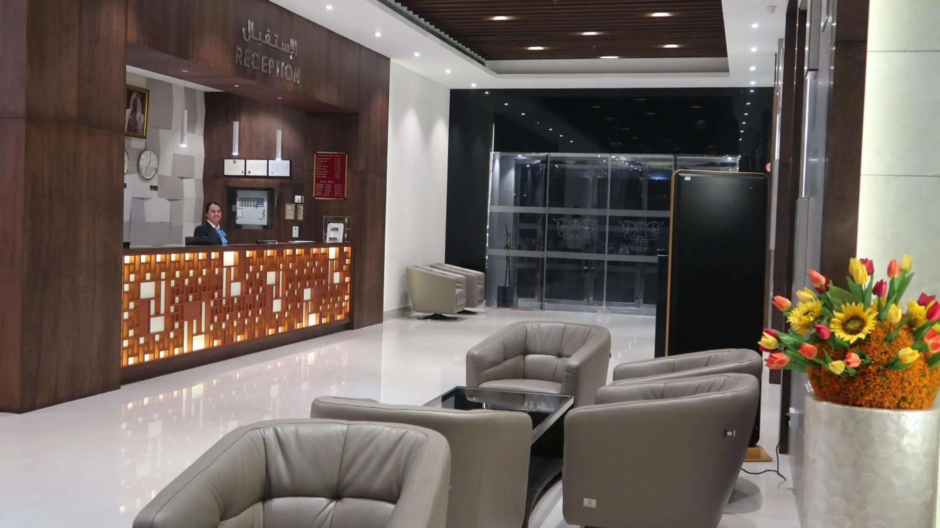 Lobby or reception in Pars International Hotel