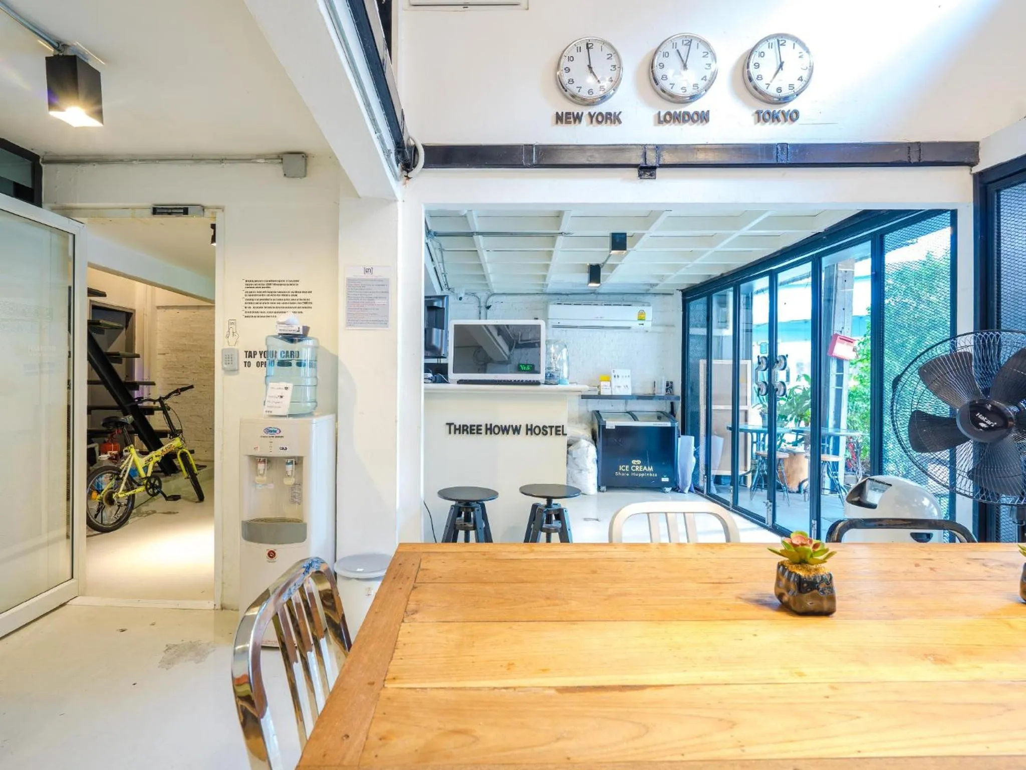 Dining area in Bangkok Nomad Hostel