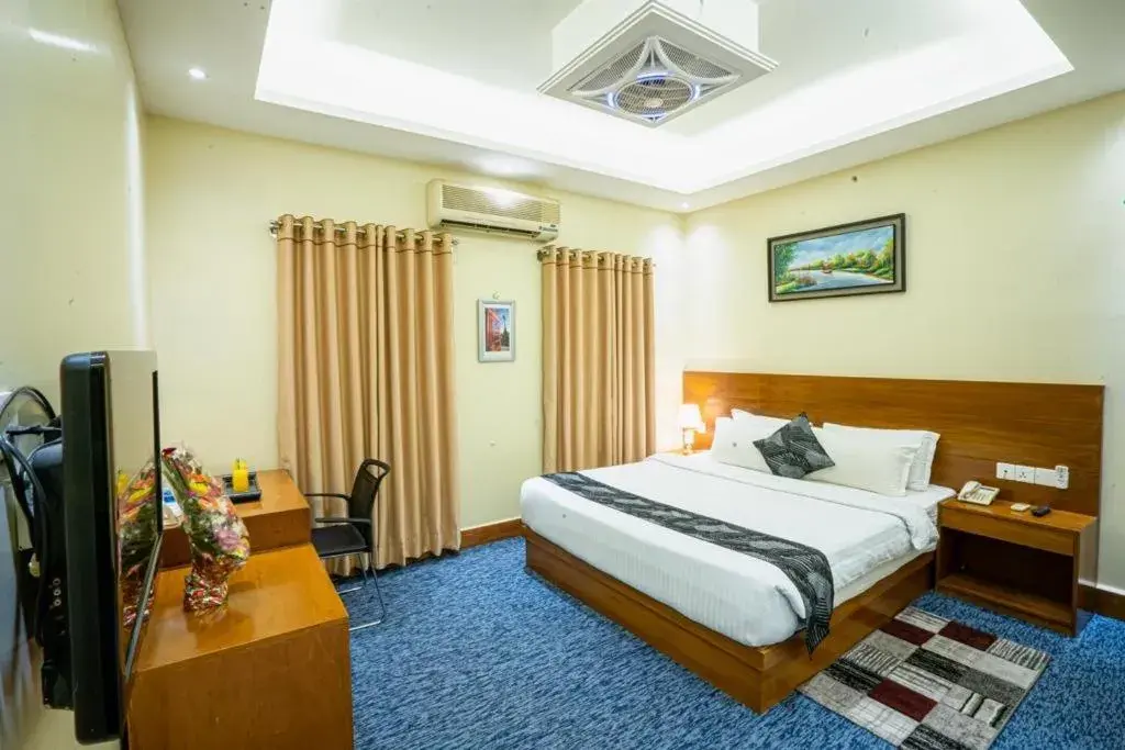 Standard Double Room in Richmond Hotel & Suites Standard Double Room in Richmond Hotel & Suites