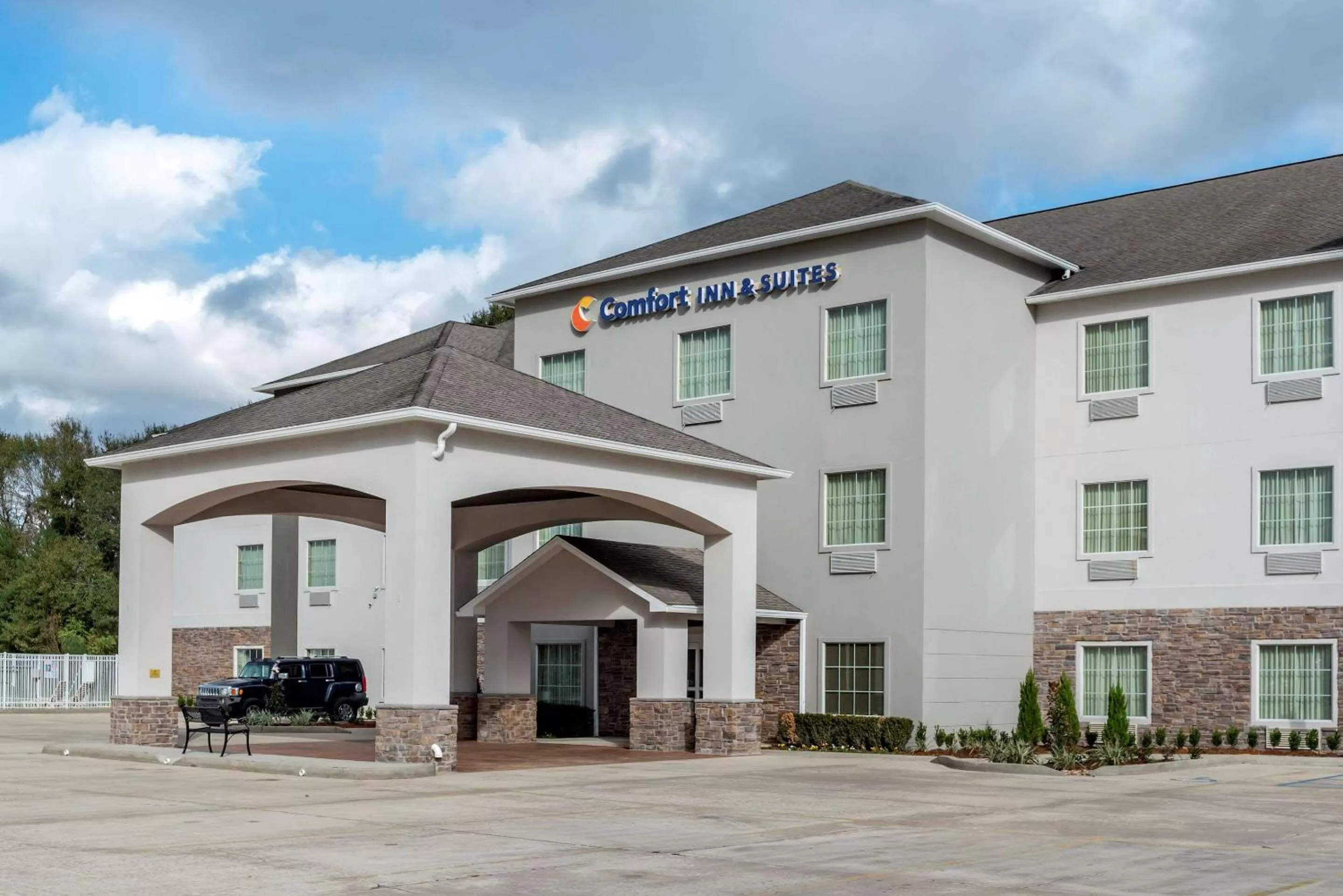 Property building in Comfort Inn & Suites Scott-West Lafayette