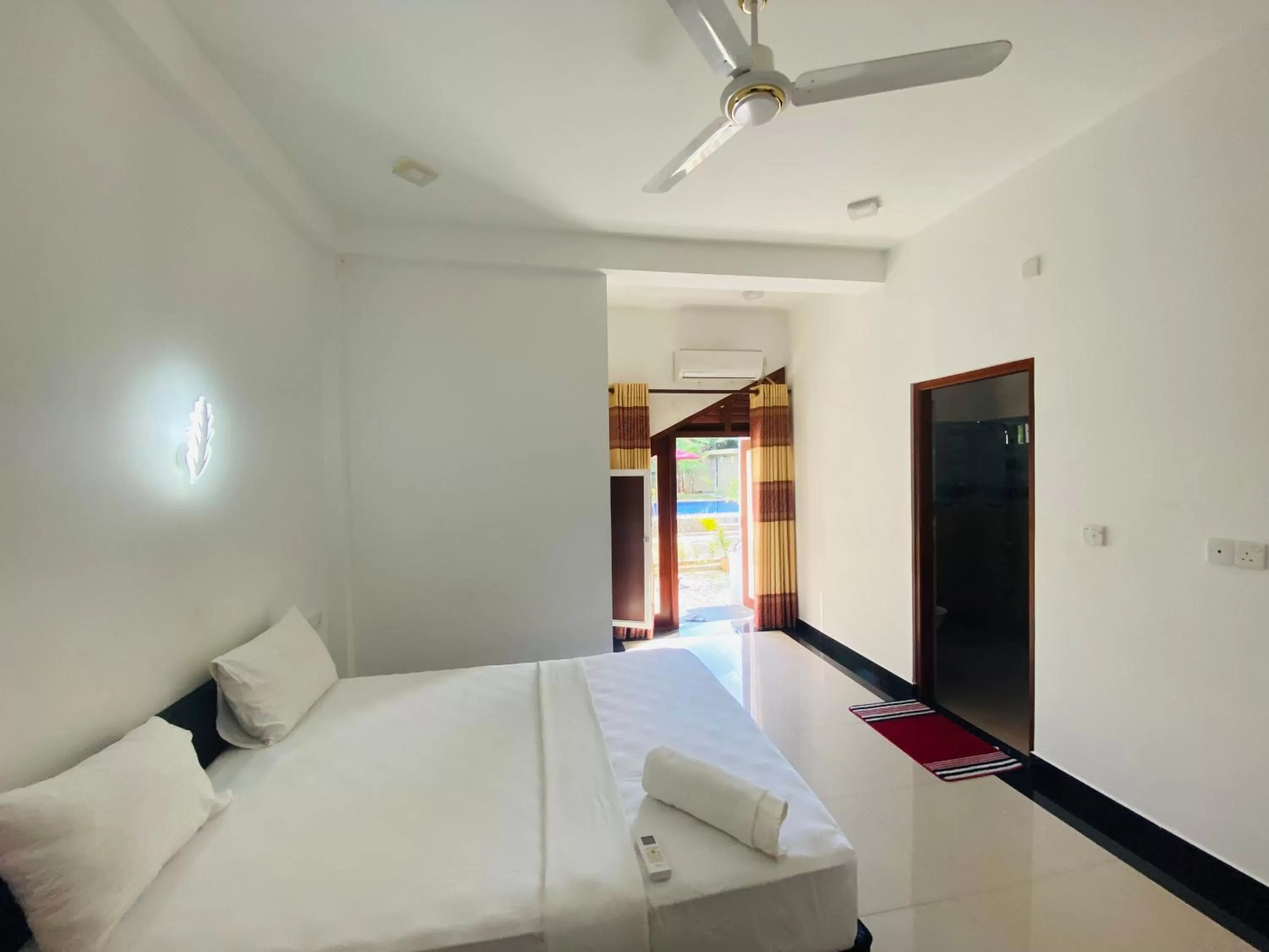 Bed in The Kingslayer Resort