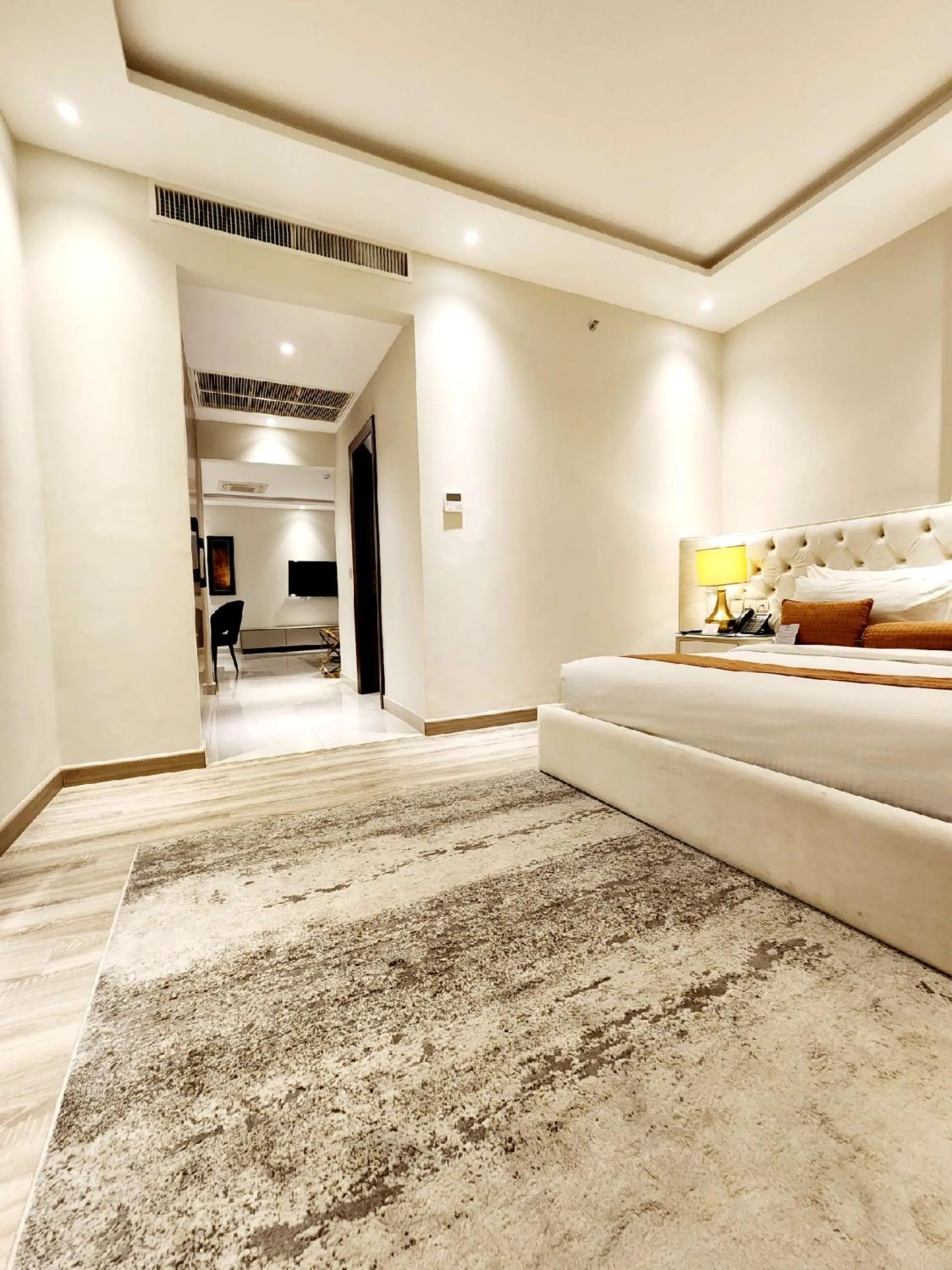 Photo of the whole room, Bed in Best Western Premier Hotel Gulberg Lahore