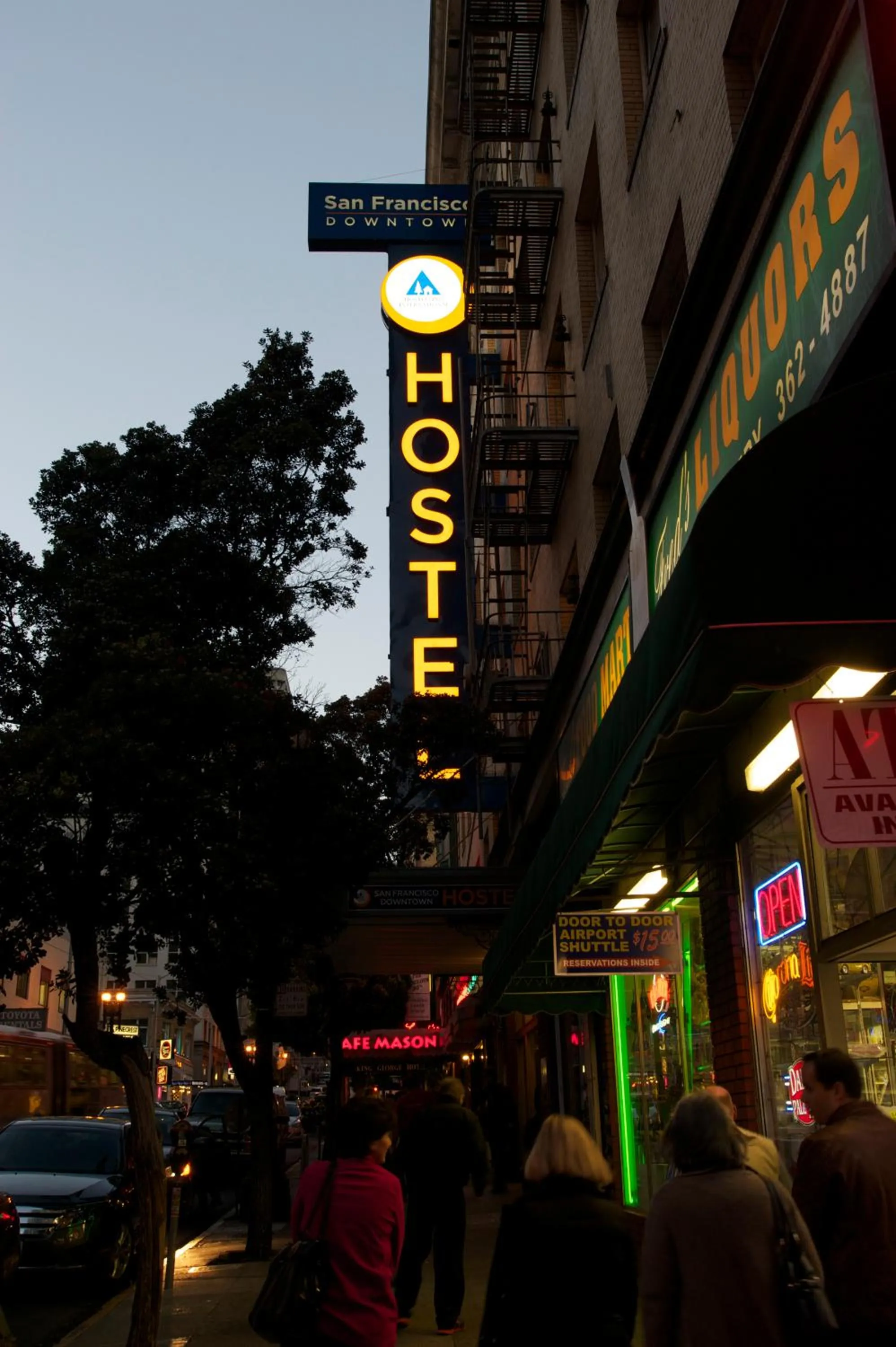 Area and facilities in HI San Francisco Downtown Hostel