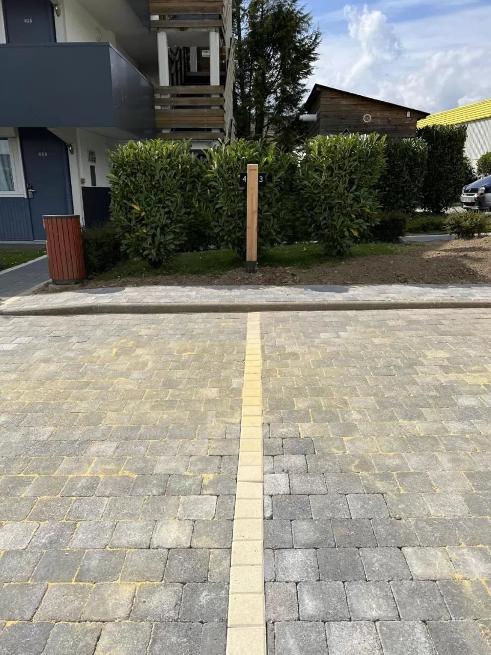 Day in Kyriad Lisieux