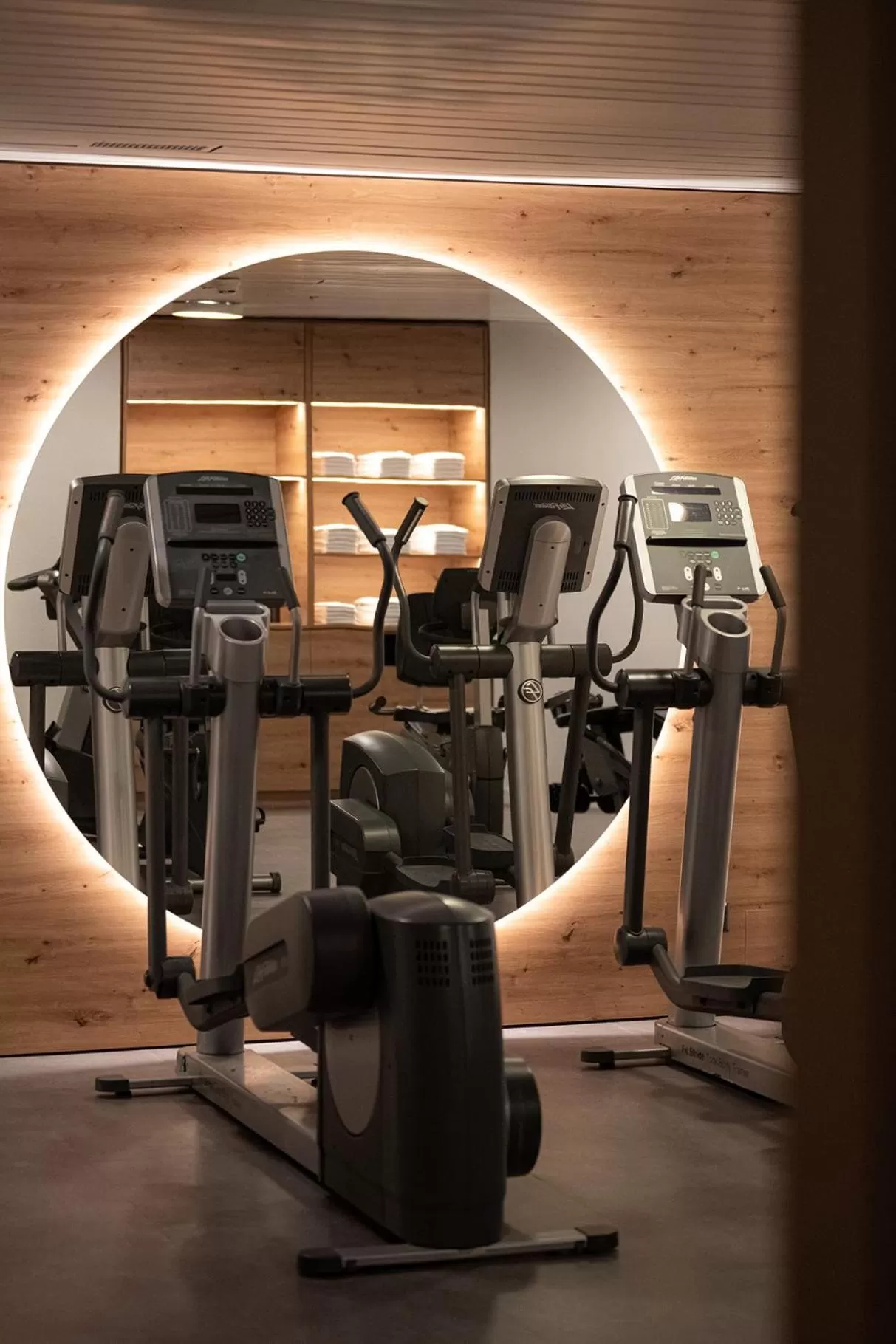 Spa and wellness centre/facilities in Victoria Hotel & Residence