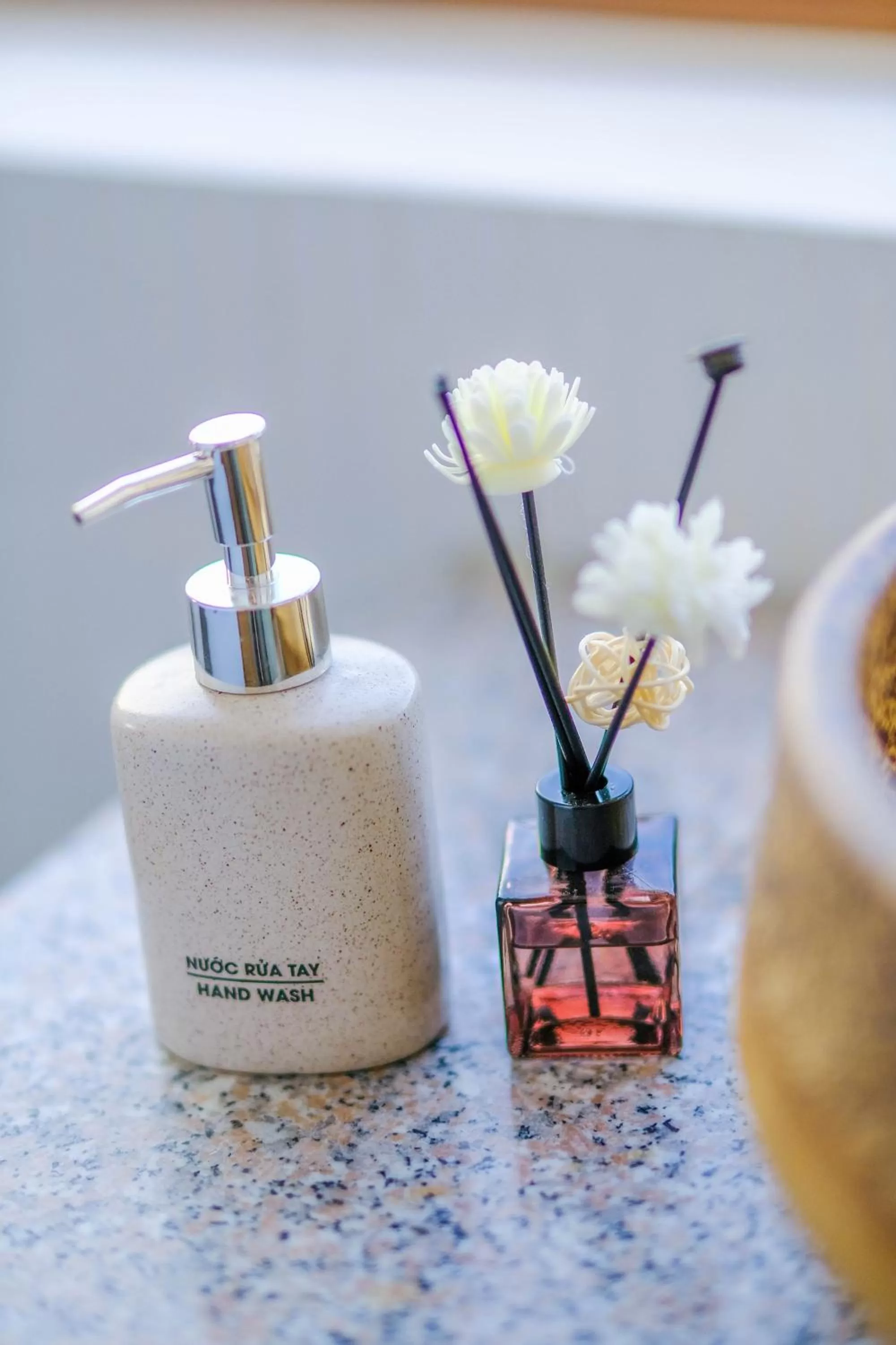 Shower in Eo Gió Có Homestay