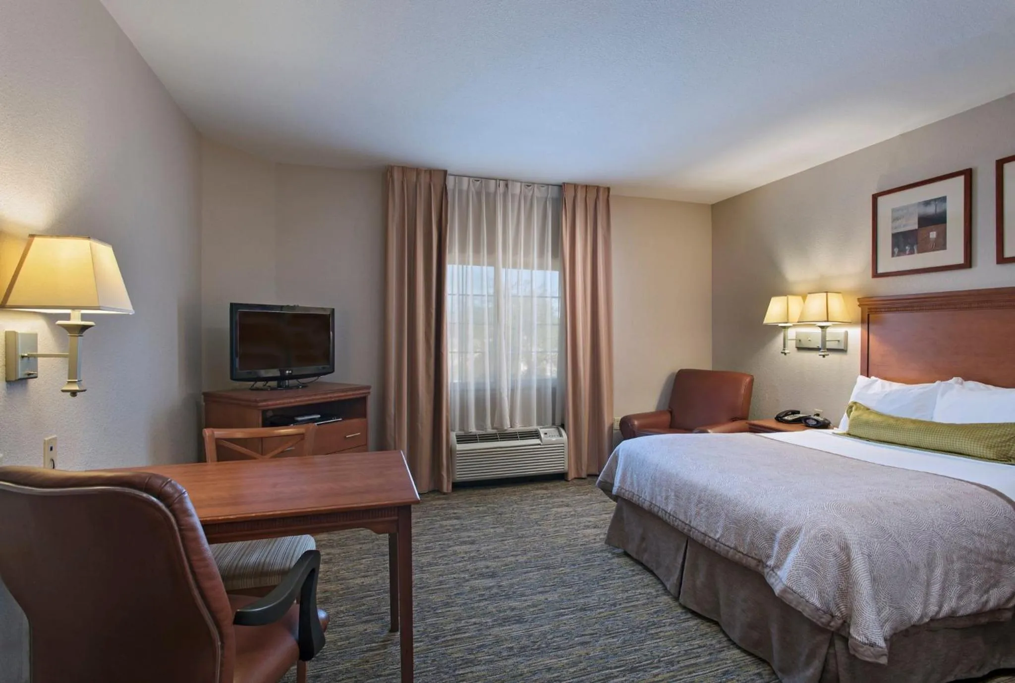 Photo of the whole room, Bed in Candlewood Suites Austin North-Cedar Park by IHG