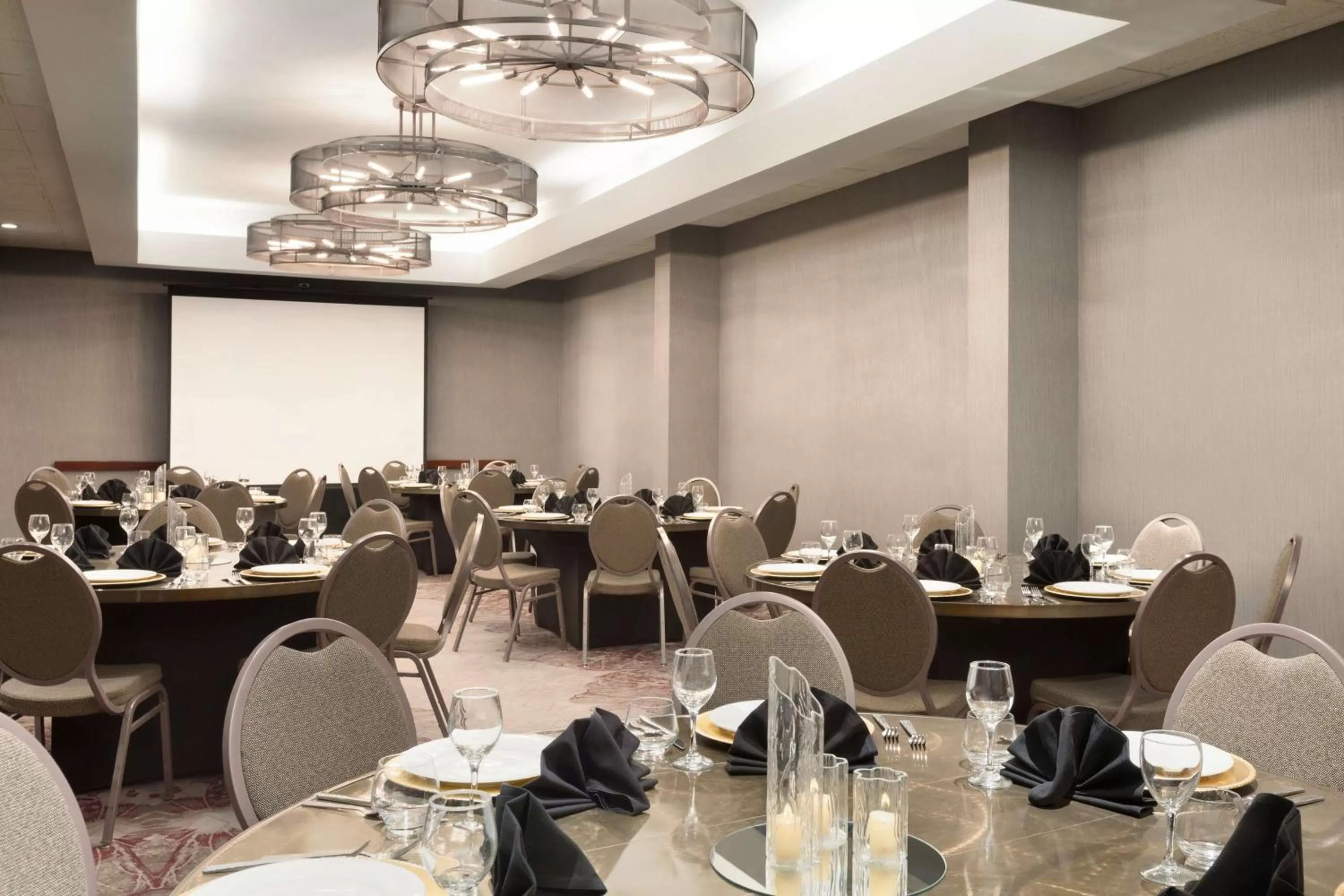 Meeting/conference room in Embassy Suites by Hilton Irvine Orange County Airport
