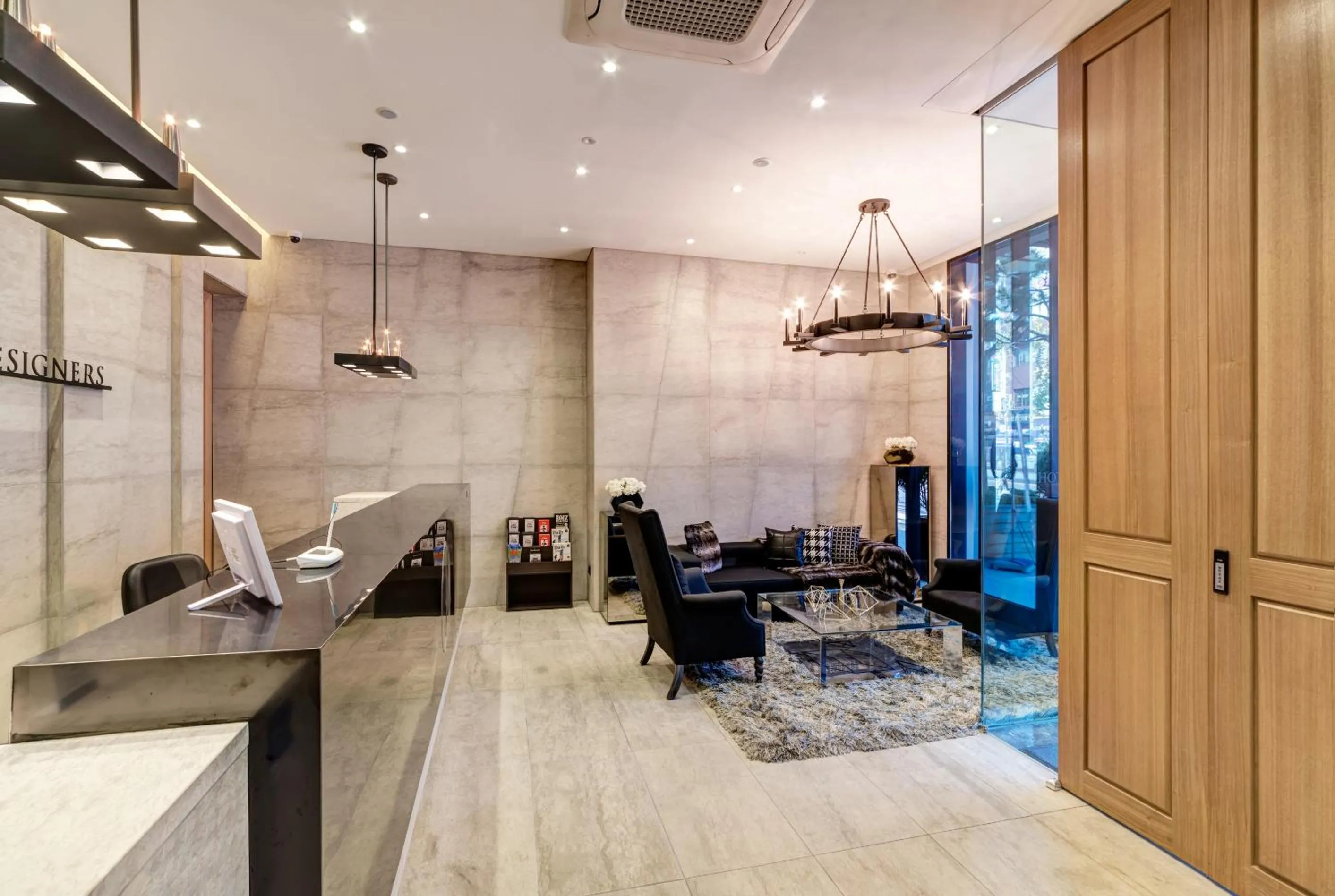 Lounge or bar in Hotel The Designers Cheongnyangni