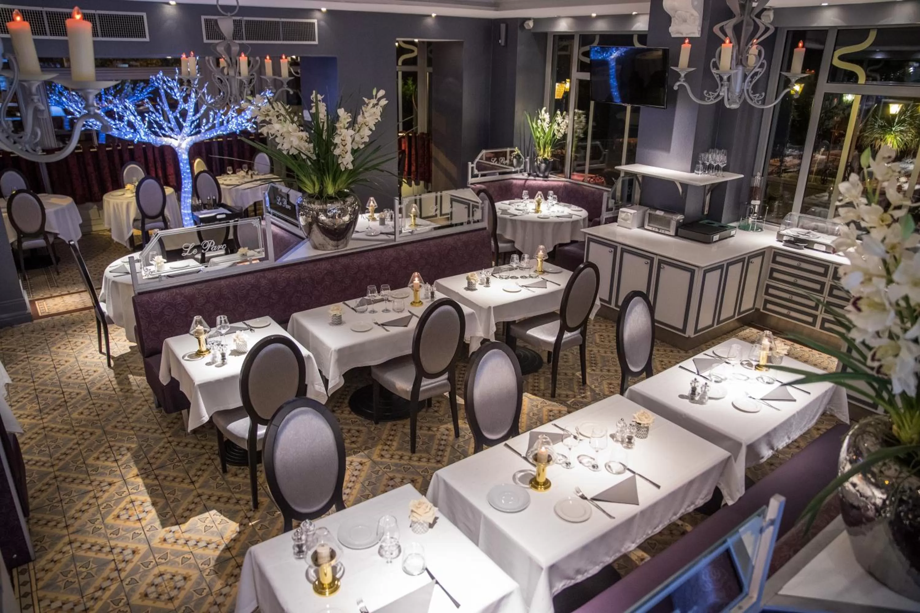 Restaurant/places to eat in Best Western Beauséjour