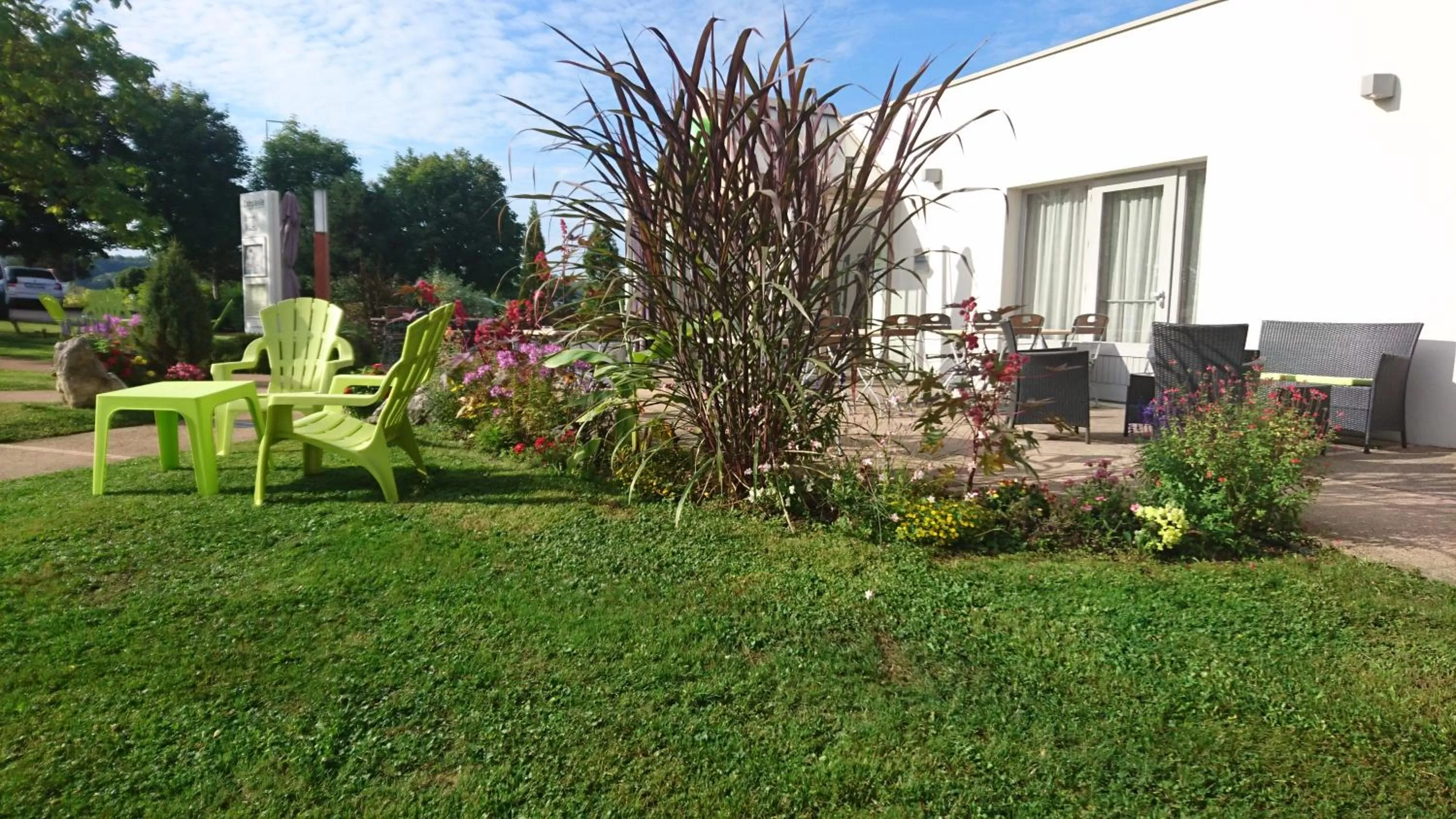 Balcony/Terrace in Hotel Campanile Besançon Nord Ecole Valentin