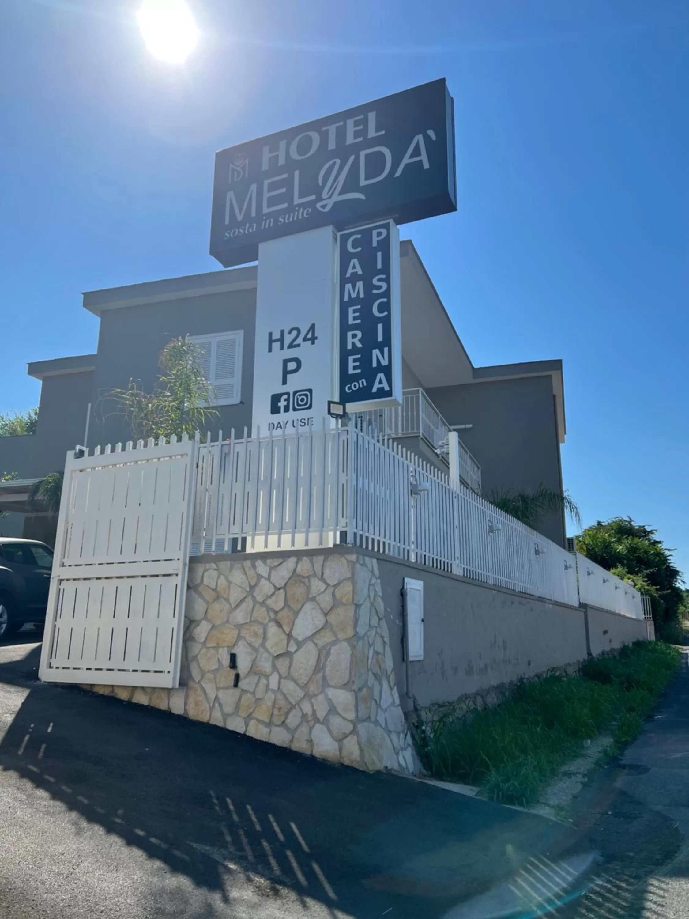 Property Building in Hotel Melydà