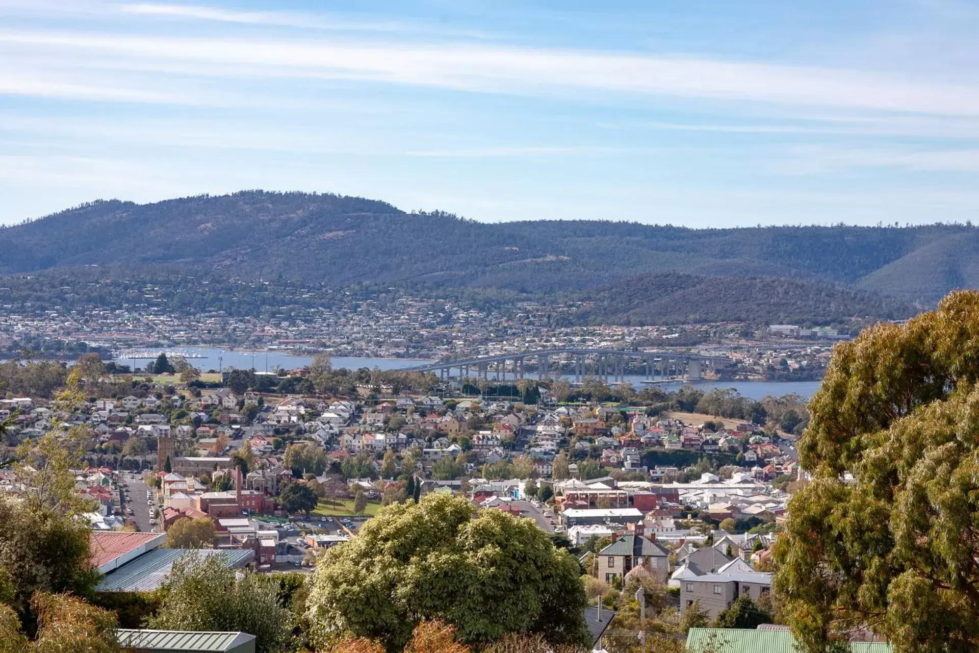 One-Bedroom Apartment with Harbor View in Bay View Villas One-Bedroom Apartment with Harbor View in Bay View Villas