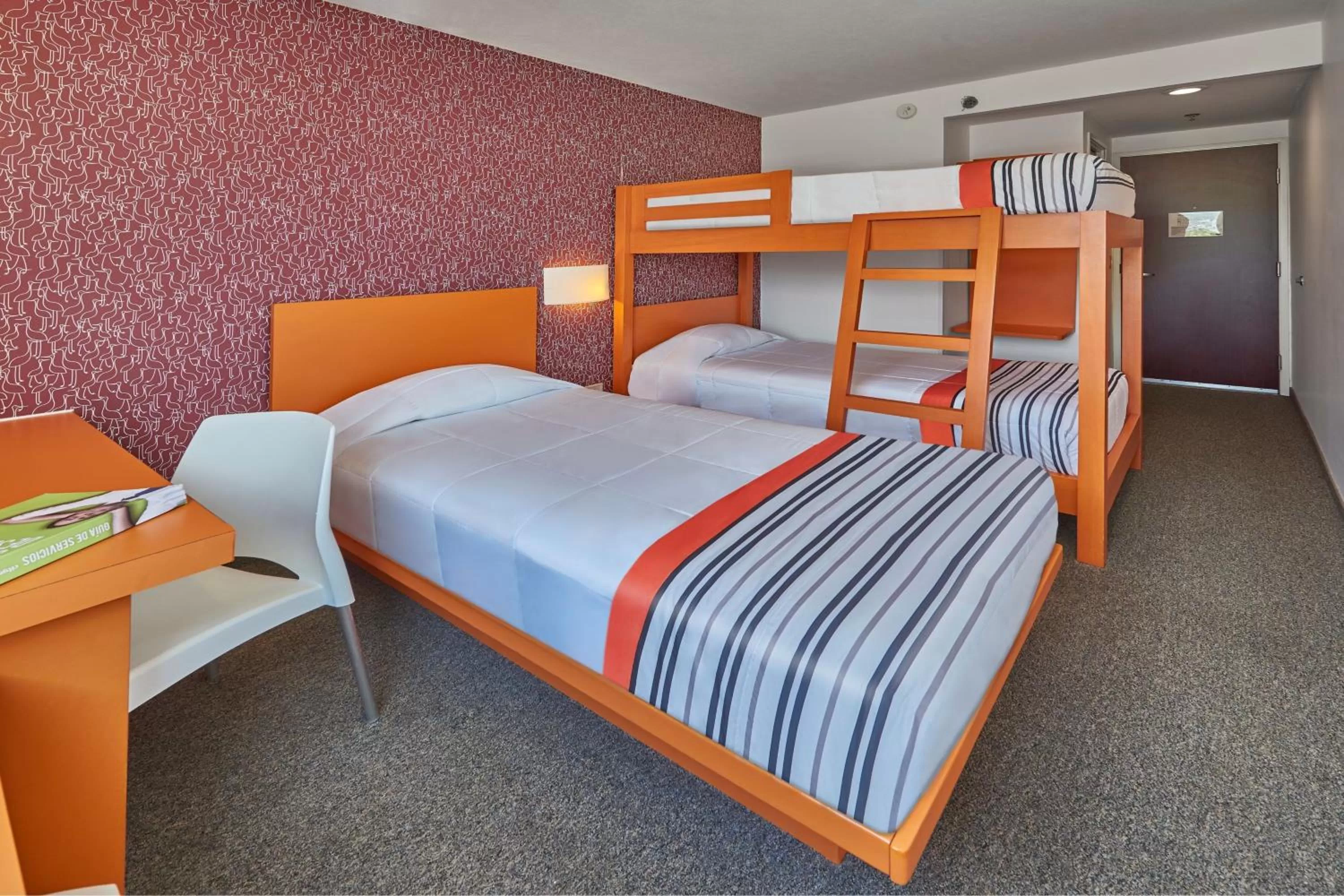 Bedroom, Bed in City Express Junior by Marriott Tuxtla Gutierrez Poliforum