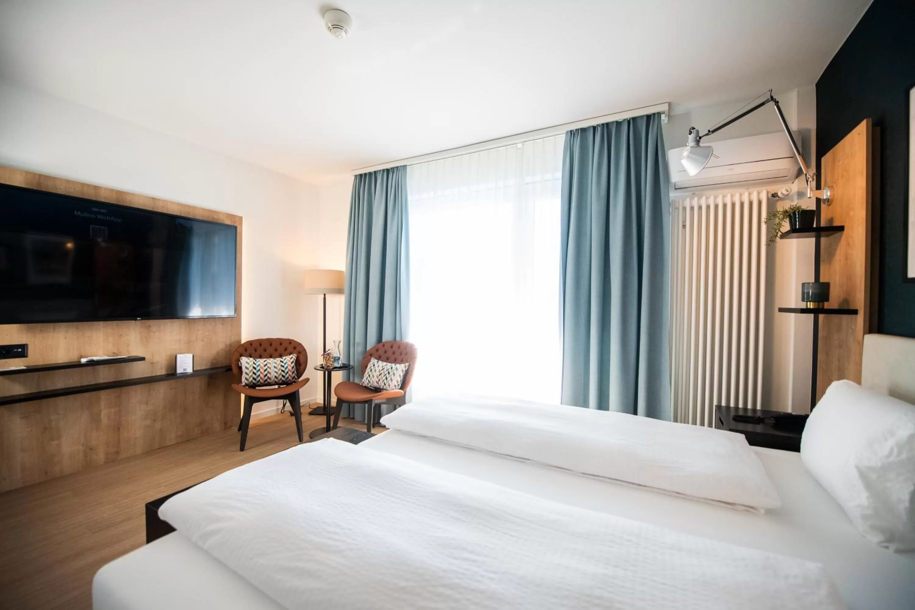 Bedroom, Bed in Ascona Lodge, Pool & Garden Retreat