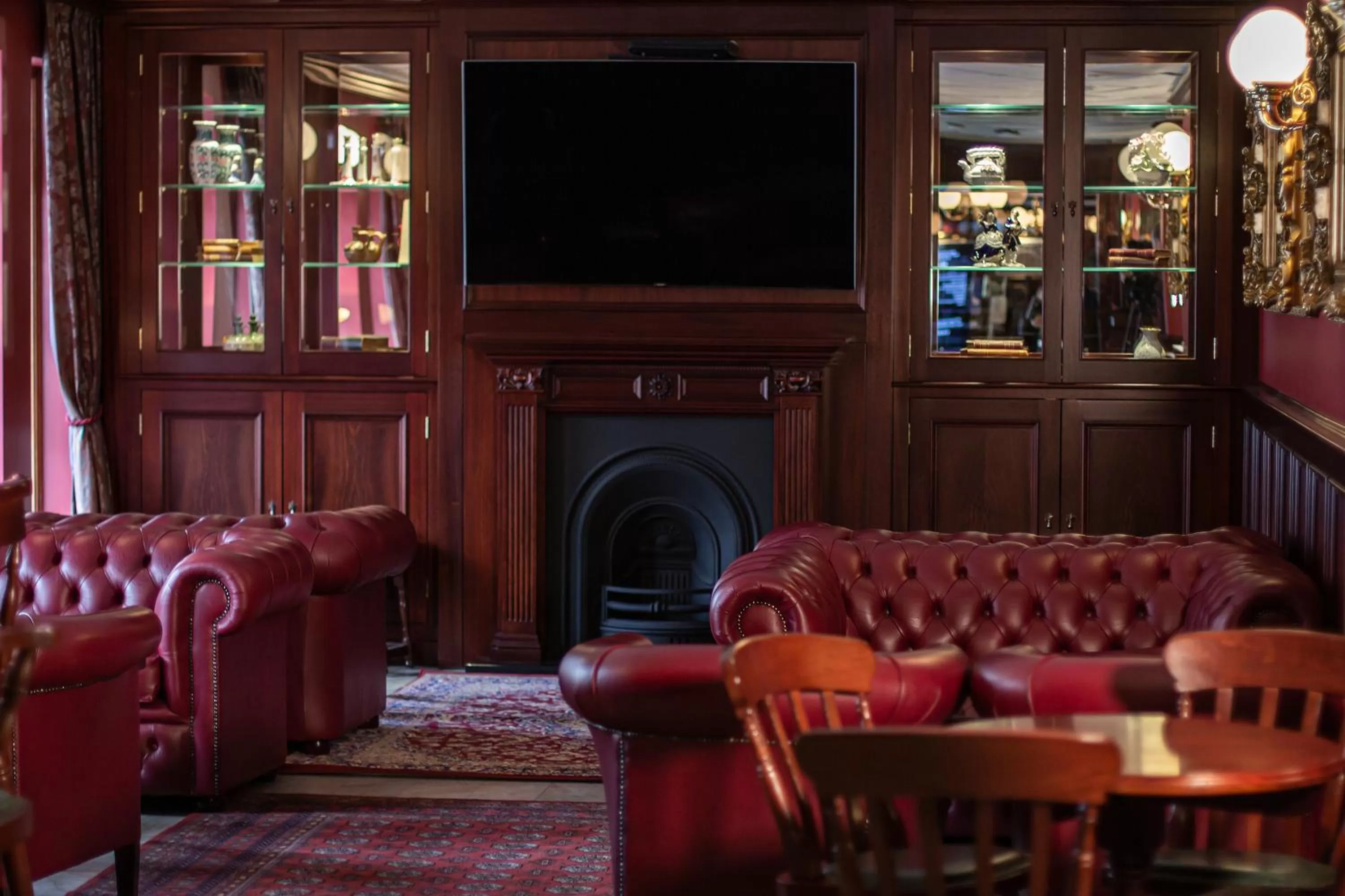 Communal lounge/ TV room in Hotell Stinsen