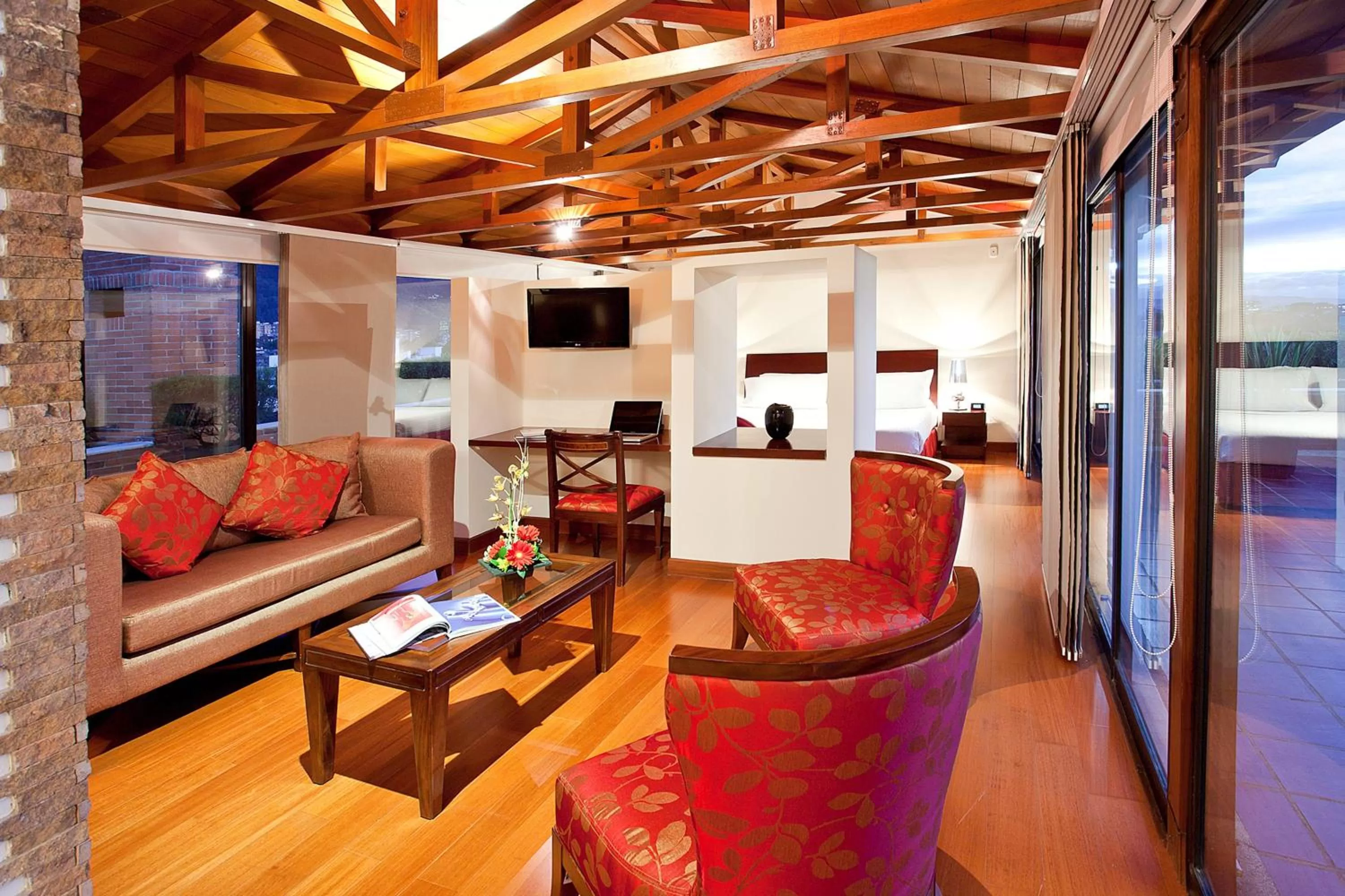 Bed in Santafe Boutique Hotel