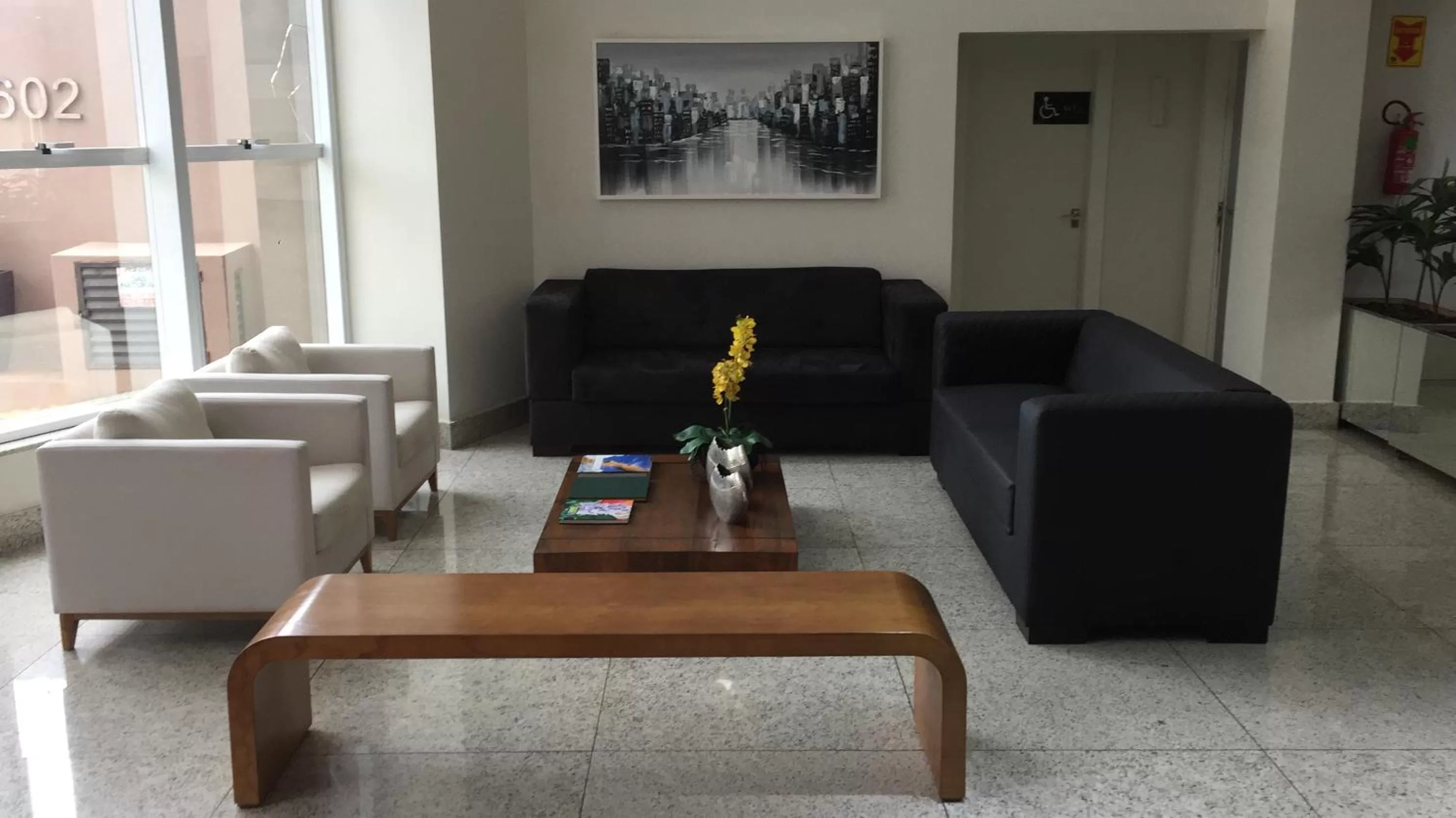 Lobby or reception, Seating Area in Hotel Mohave