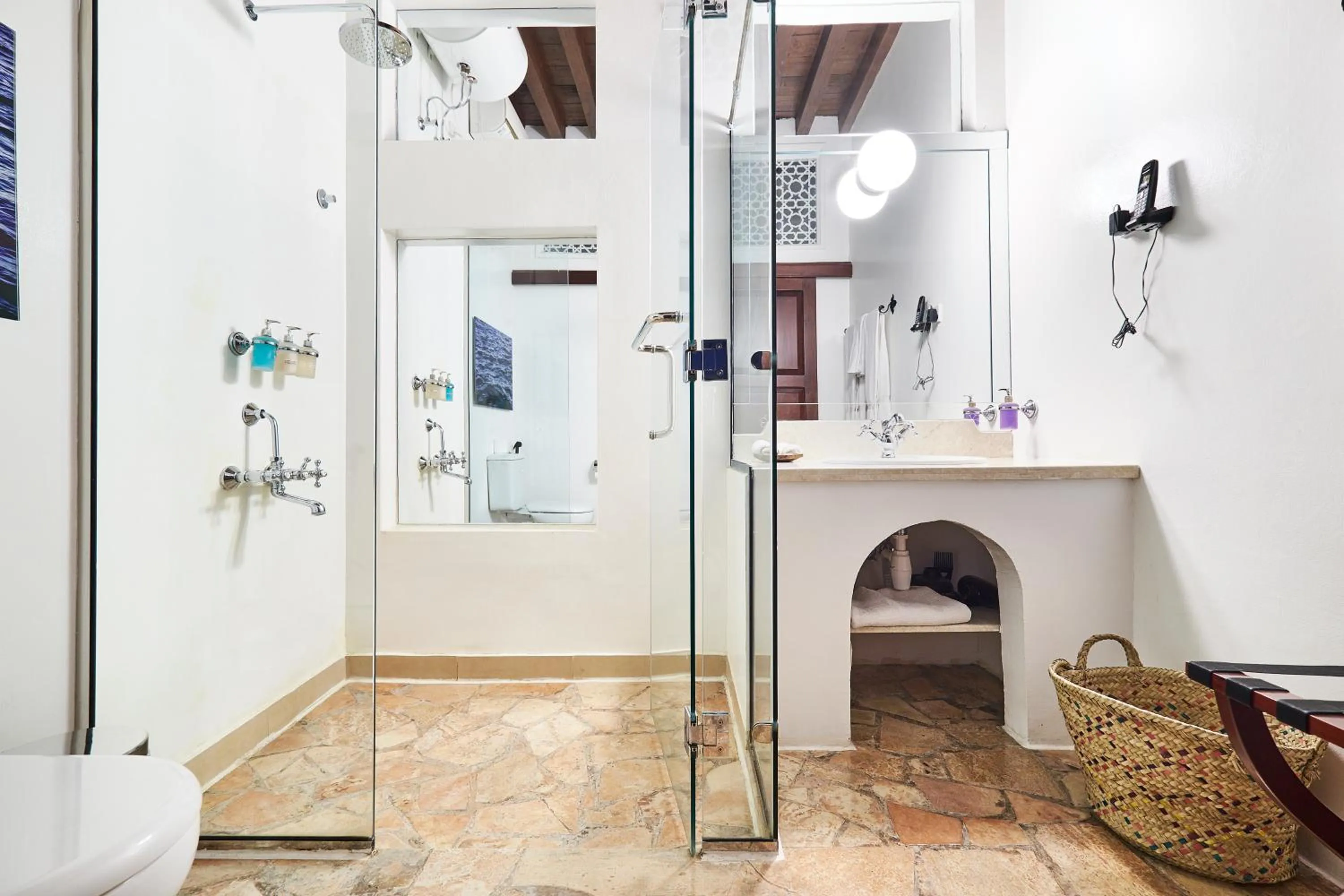 Bathroom in XVA Art Hotel