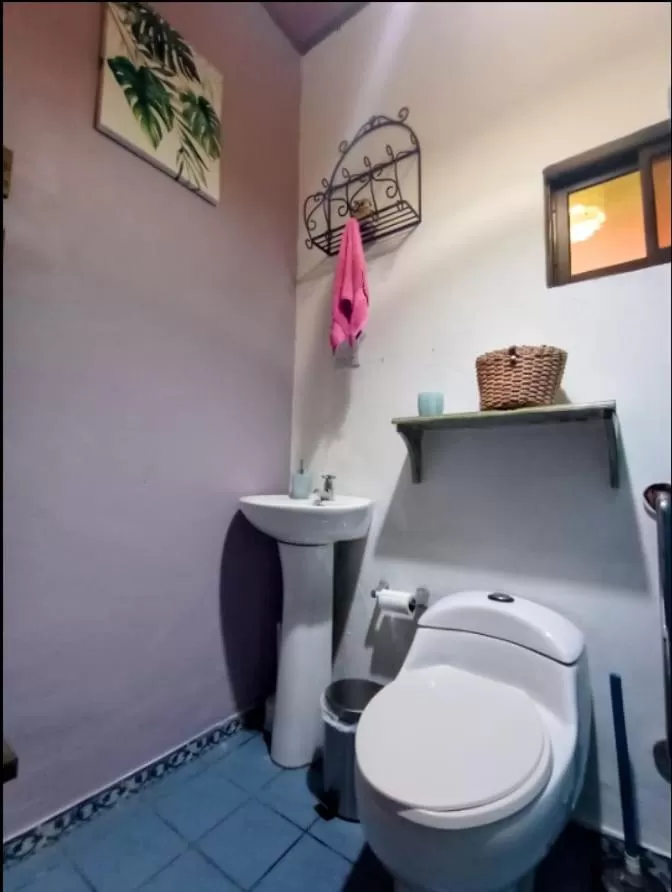 Bathroom in Nirvana Apartament Hostal