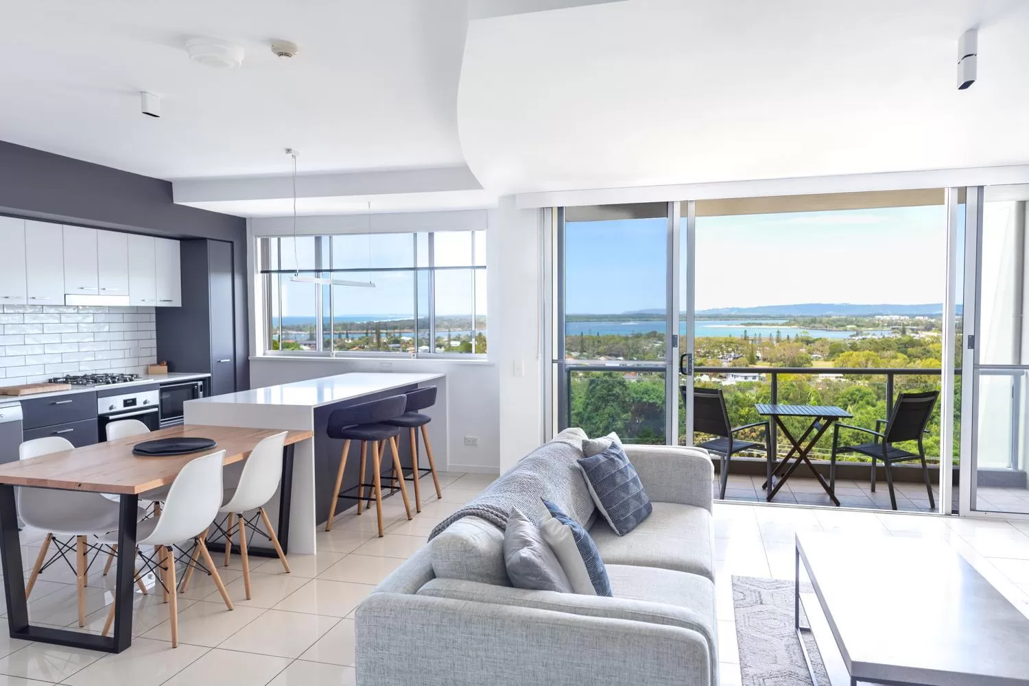 Living room in Grandview Apartments