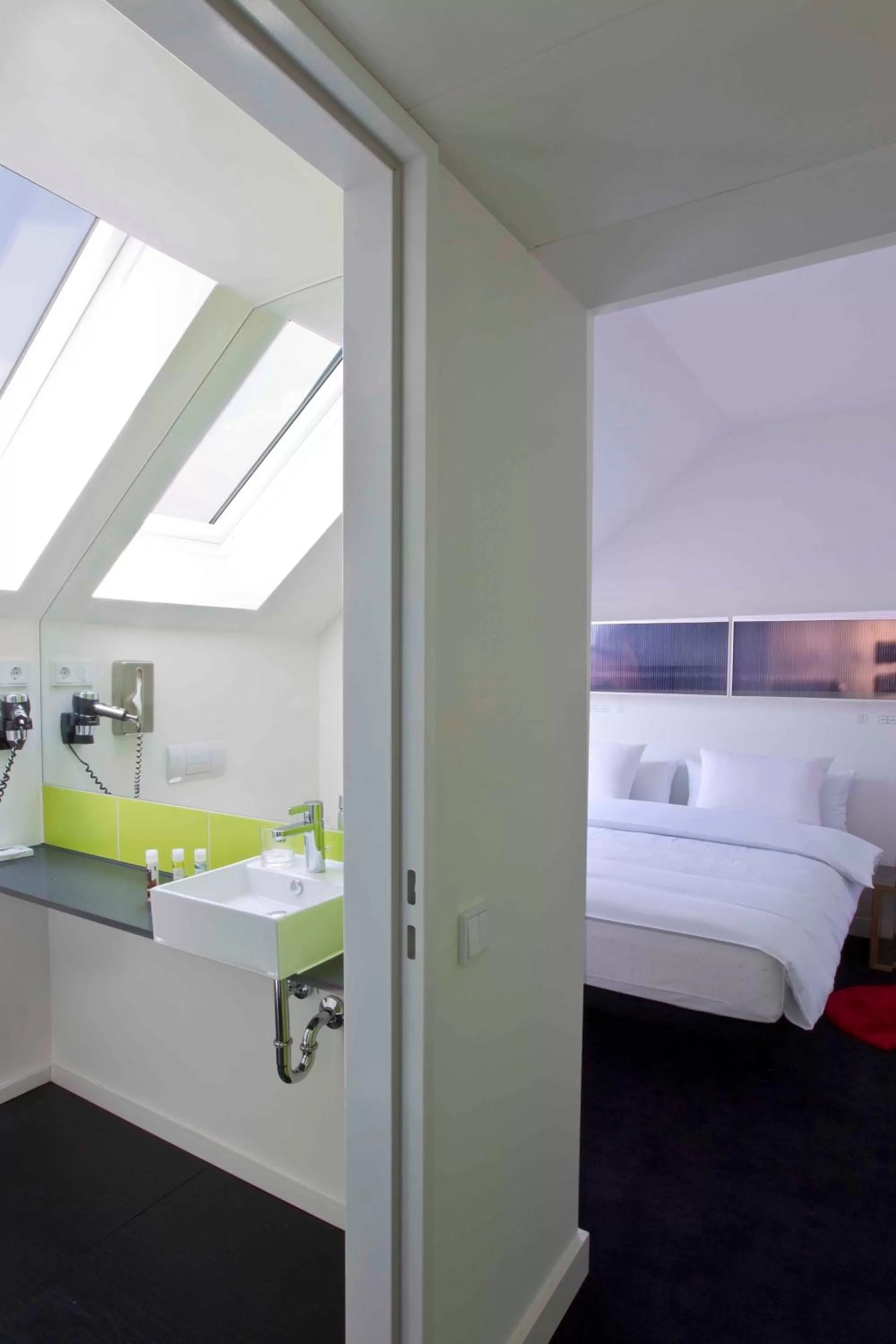 Bed in Hotel Gat Point Charlie