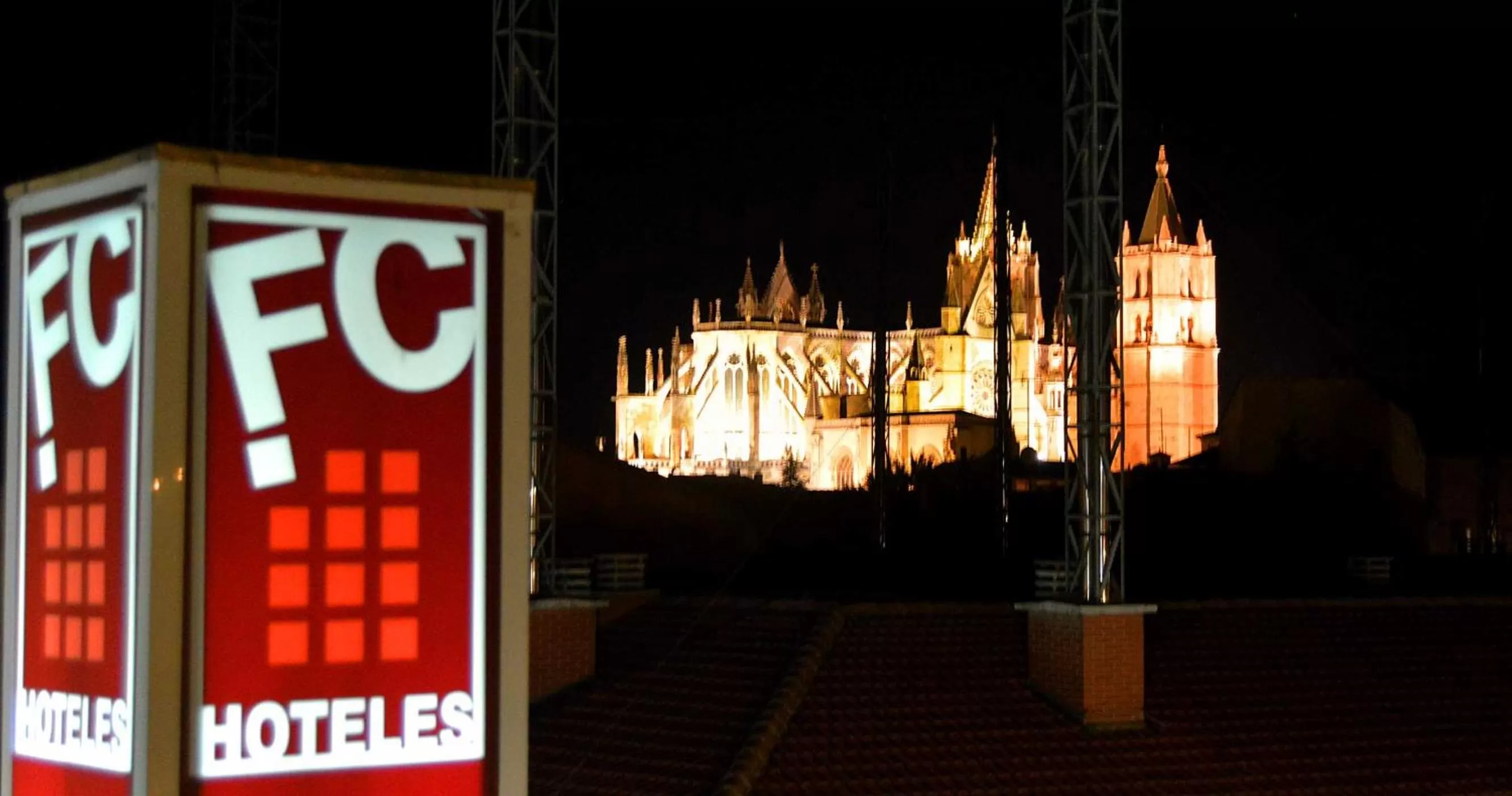 Lobby or reception in FC Infantas de León