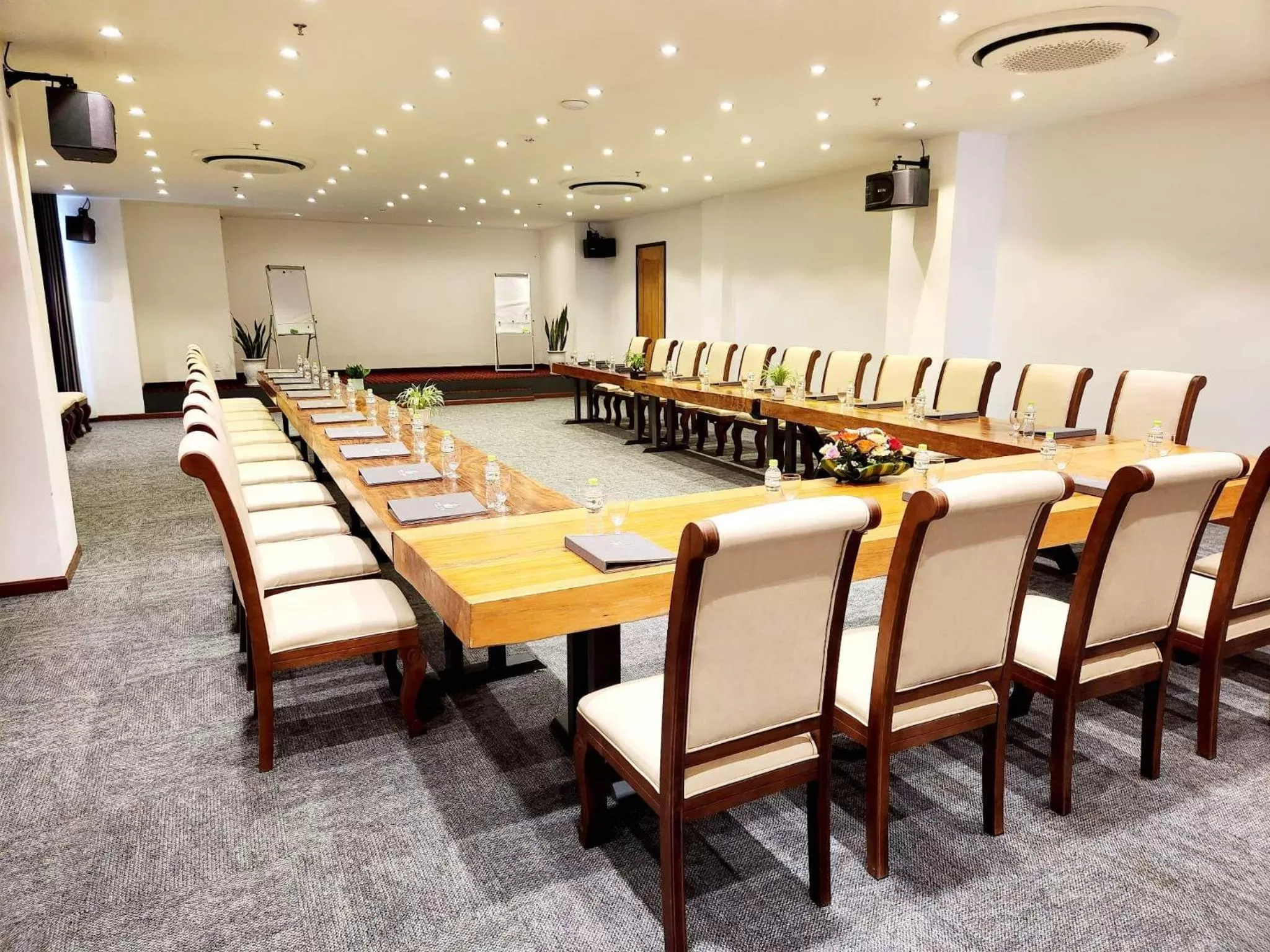 Meeting/conference room in PHÚ YÊN EVERYDAY HOTEL