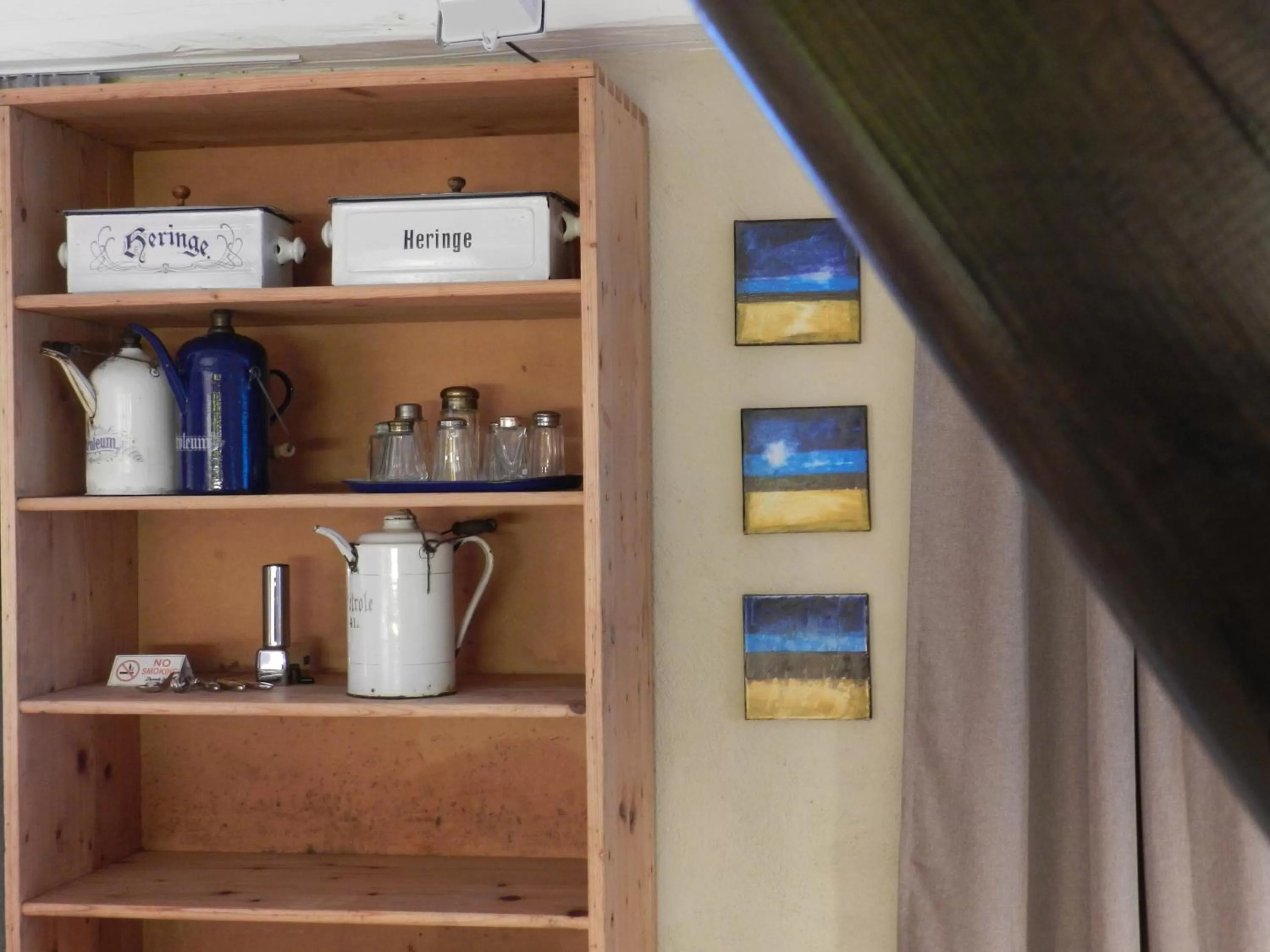 Decorative detail in Blue Wall BnB