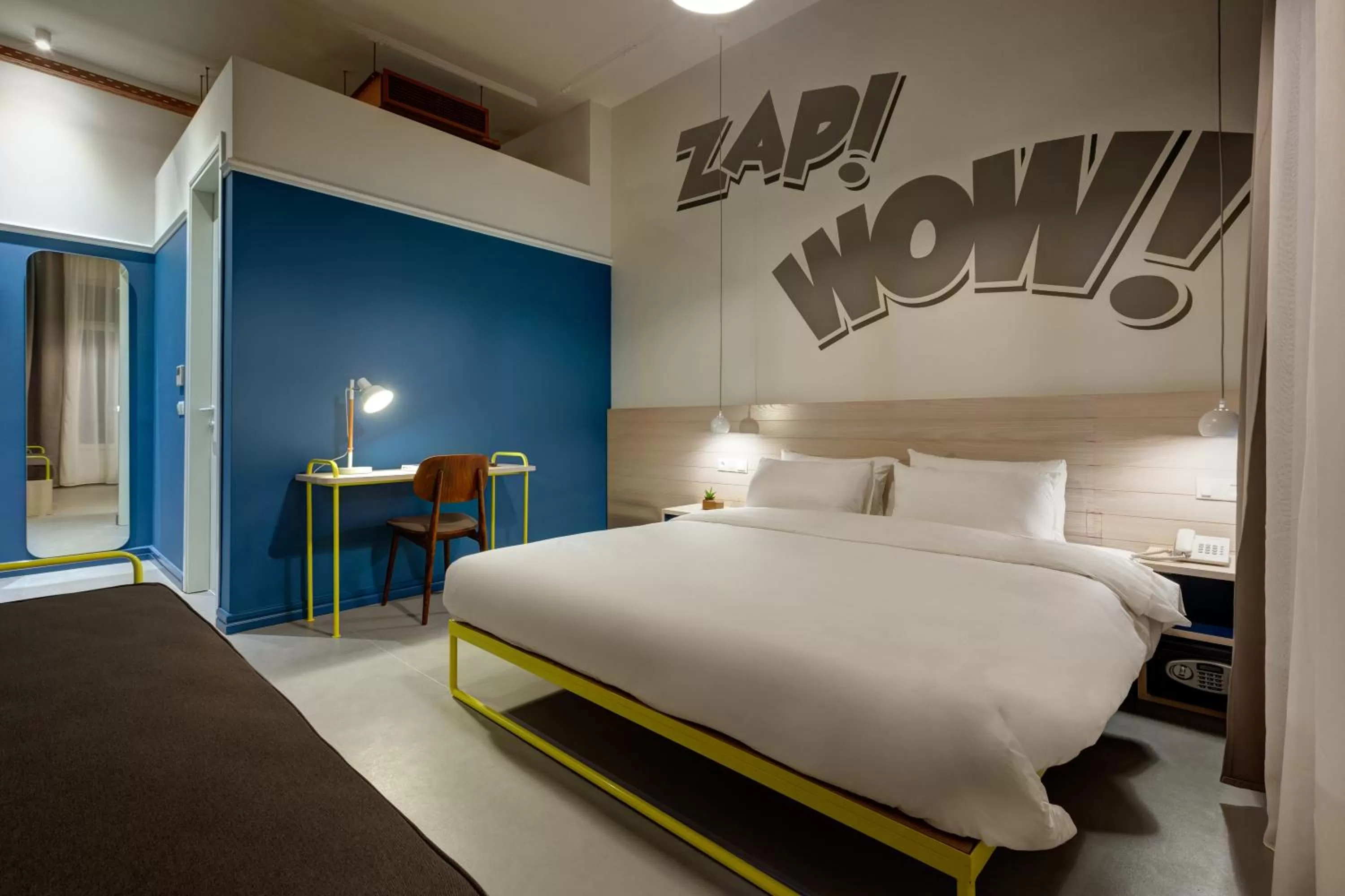 Living room, Bed in Colors Urban Hotel Thessaloniki