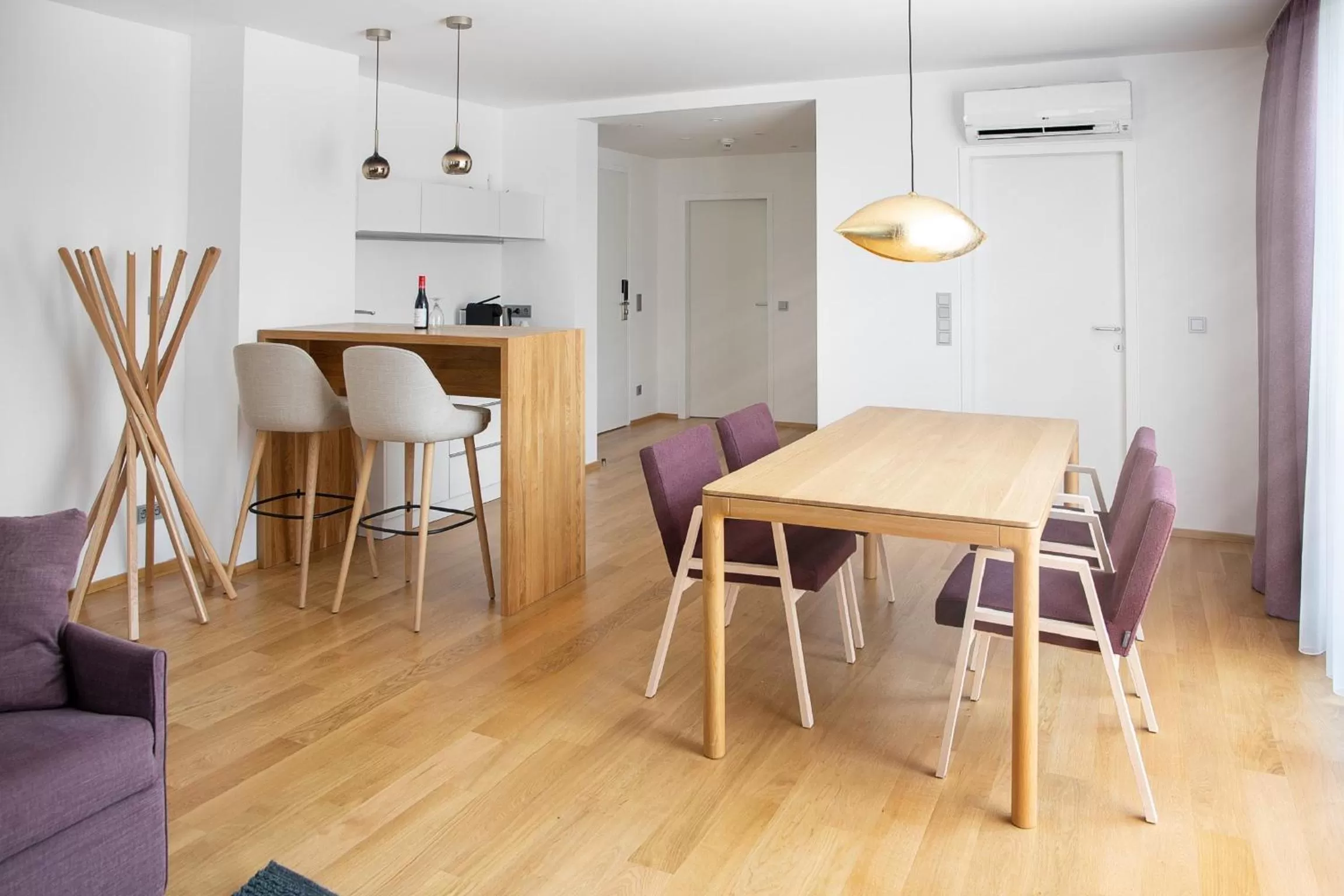 Living room, Dining Area in Hotel Schloss Hernstein