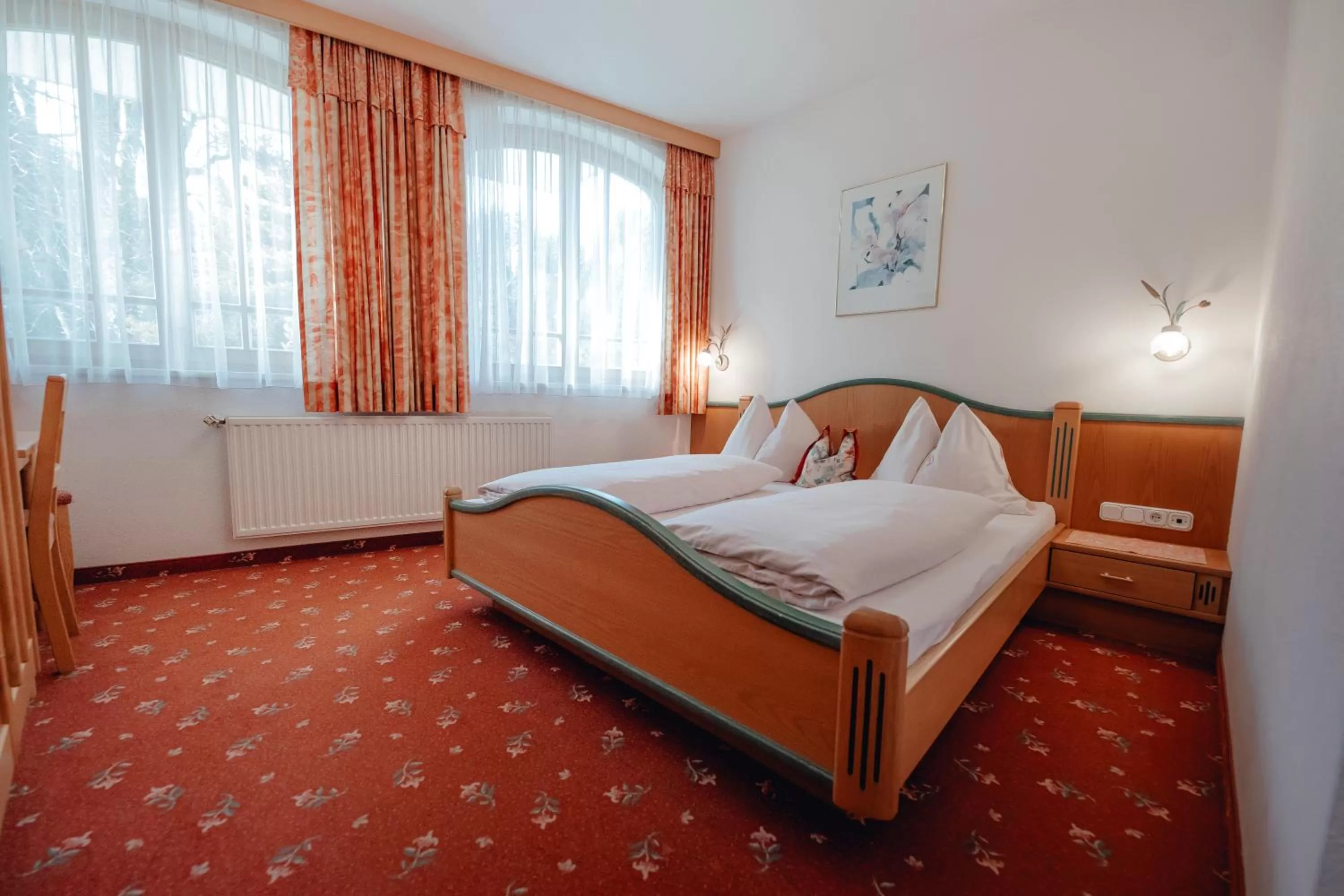 Bed in Dandler - Zimmer und Ferienwohnungen