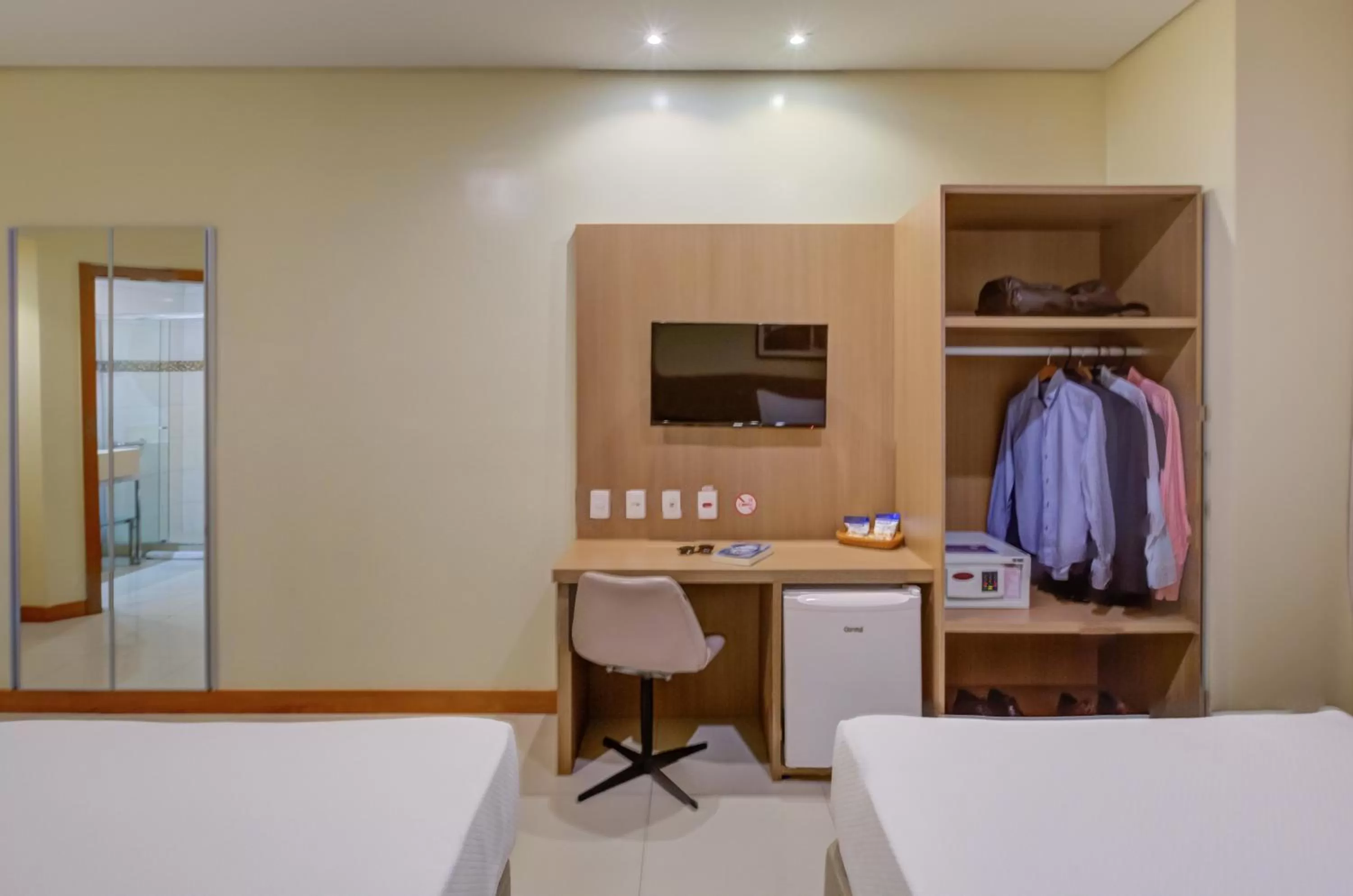 TV and multimedia, Bed in Rio Aeroporto Hotel Galeão