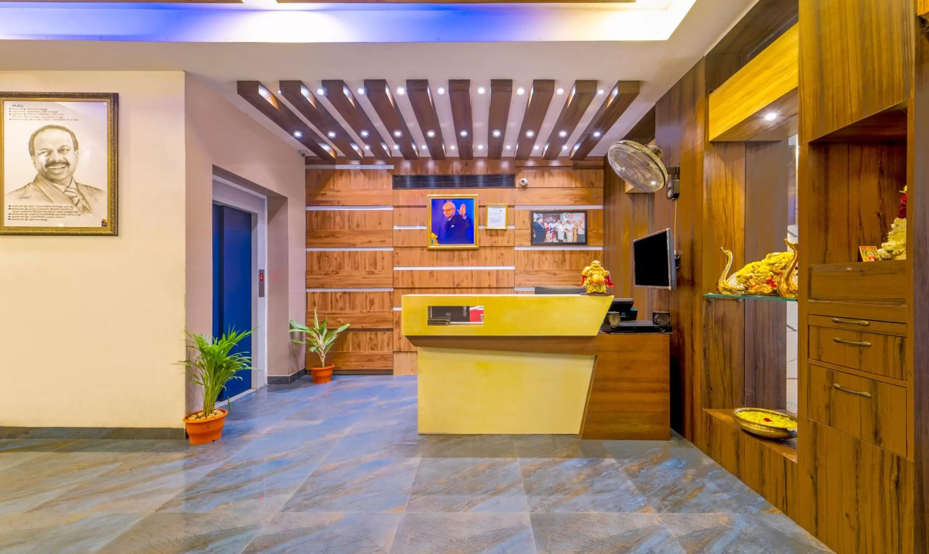 Lobby or reception in Treebo Golden Swan Pammal