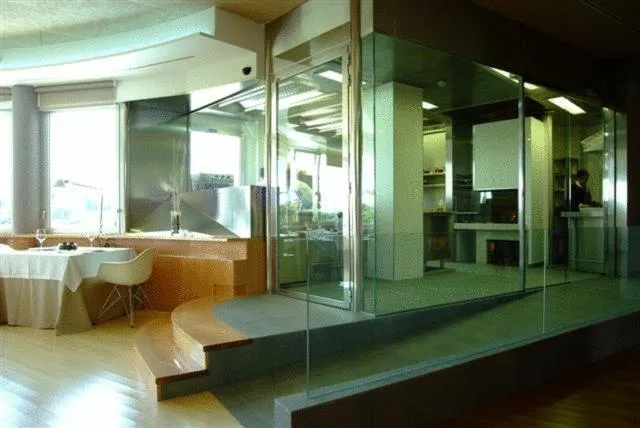 Restaurant/places to eat in Colón Tuy