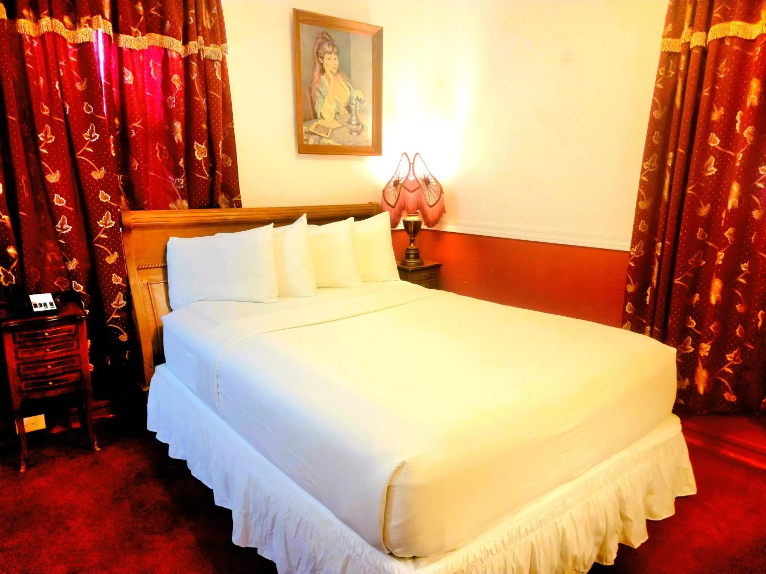 Bed in Copper Queen Hotel