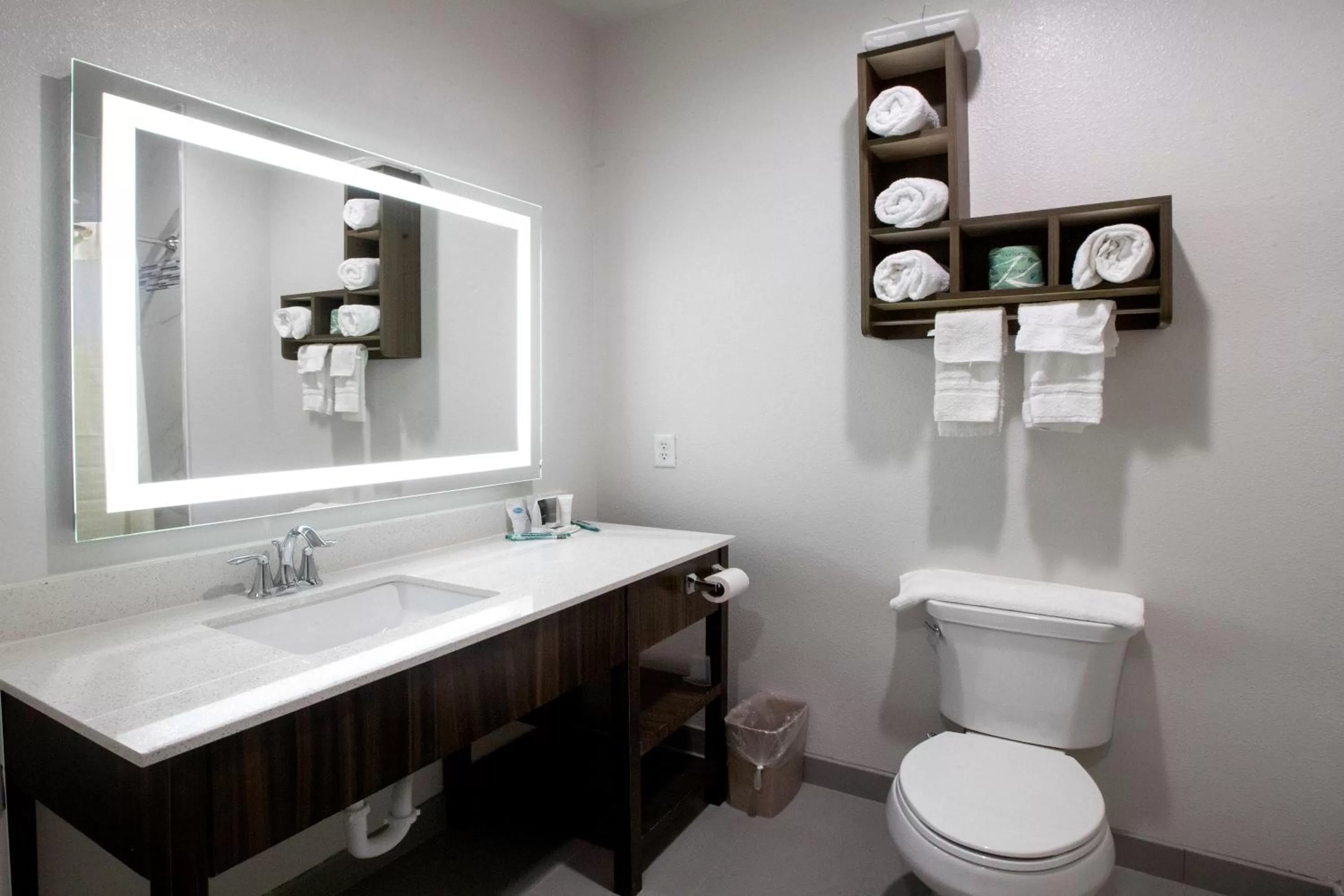 Toilet in House Hotel