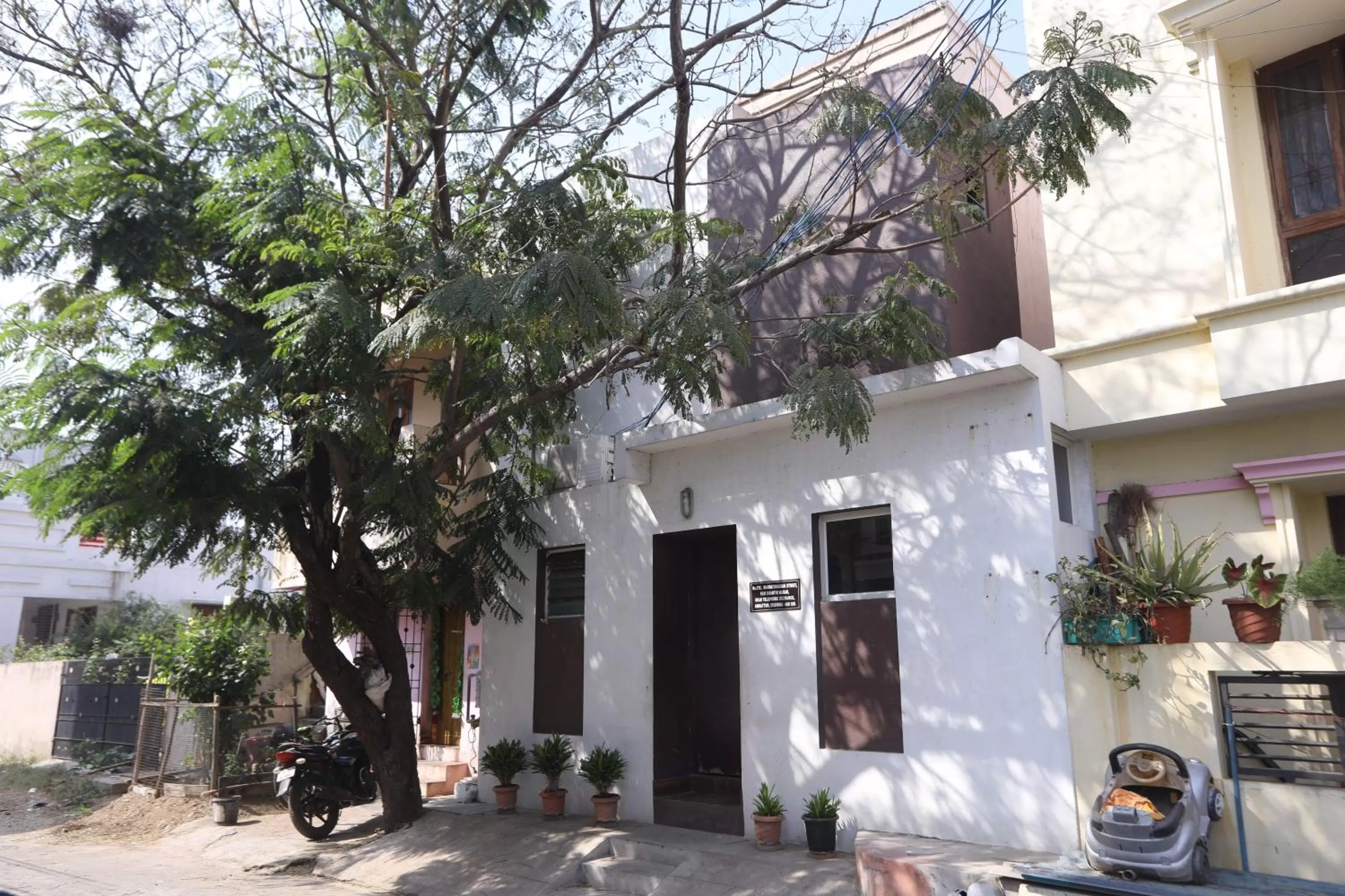 Property building in Nestlay Rooms Ambattur