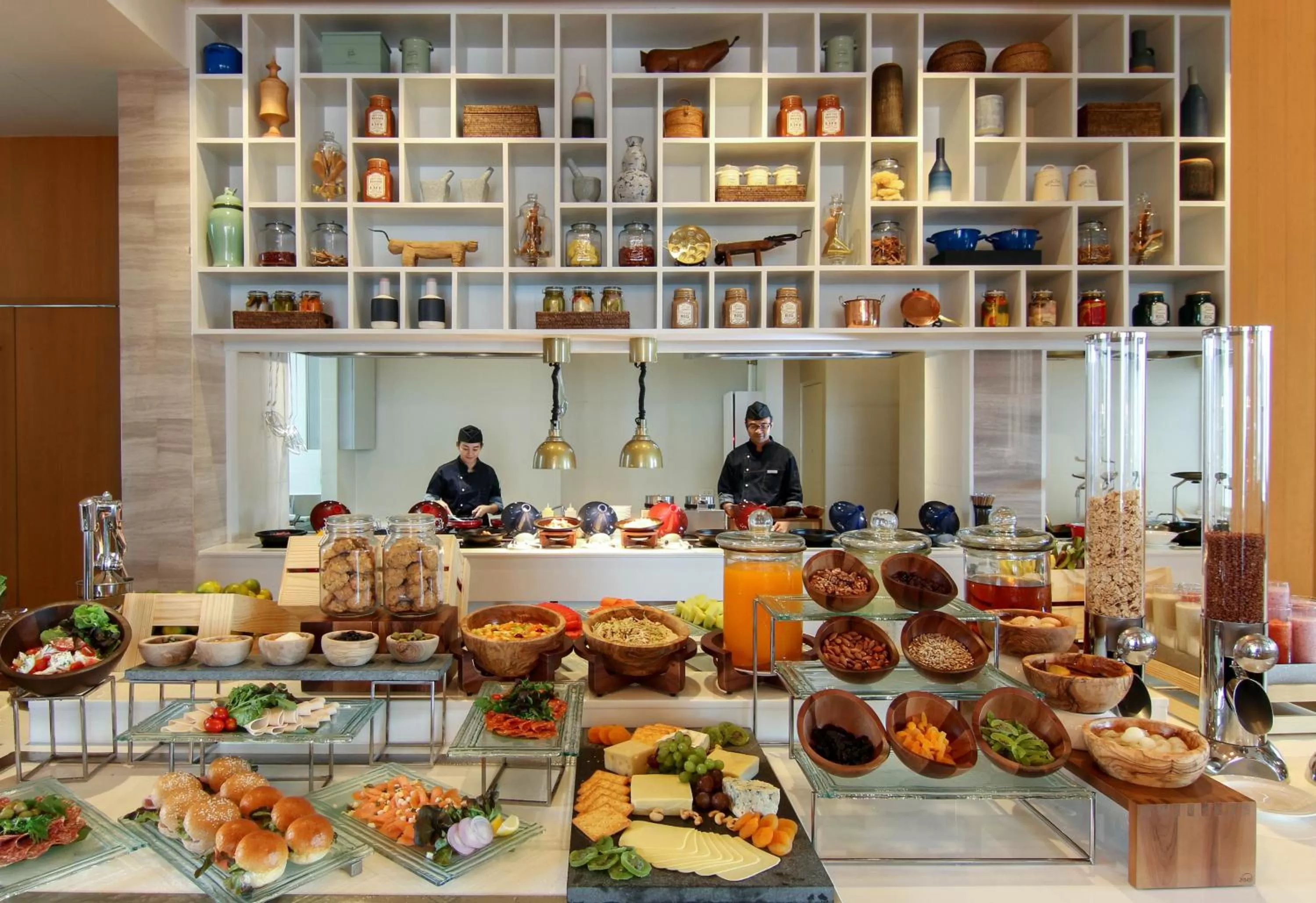 Restaurant/places to eat in Ace of Hua Hin Resort - SHA PLUS