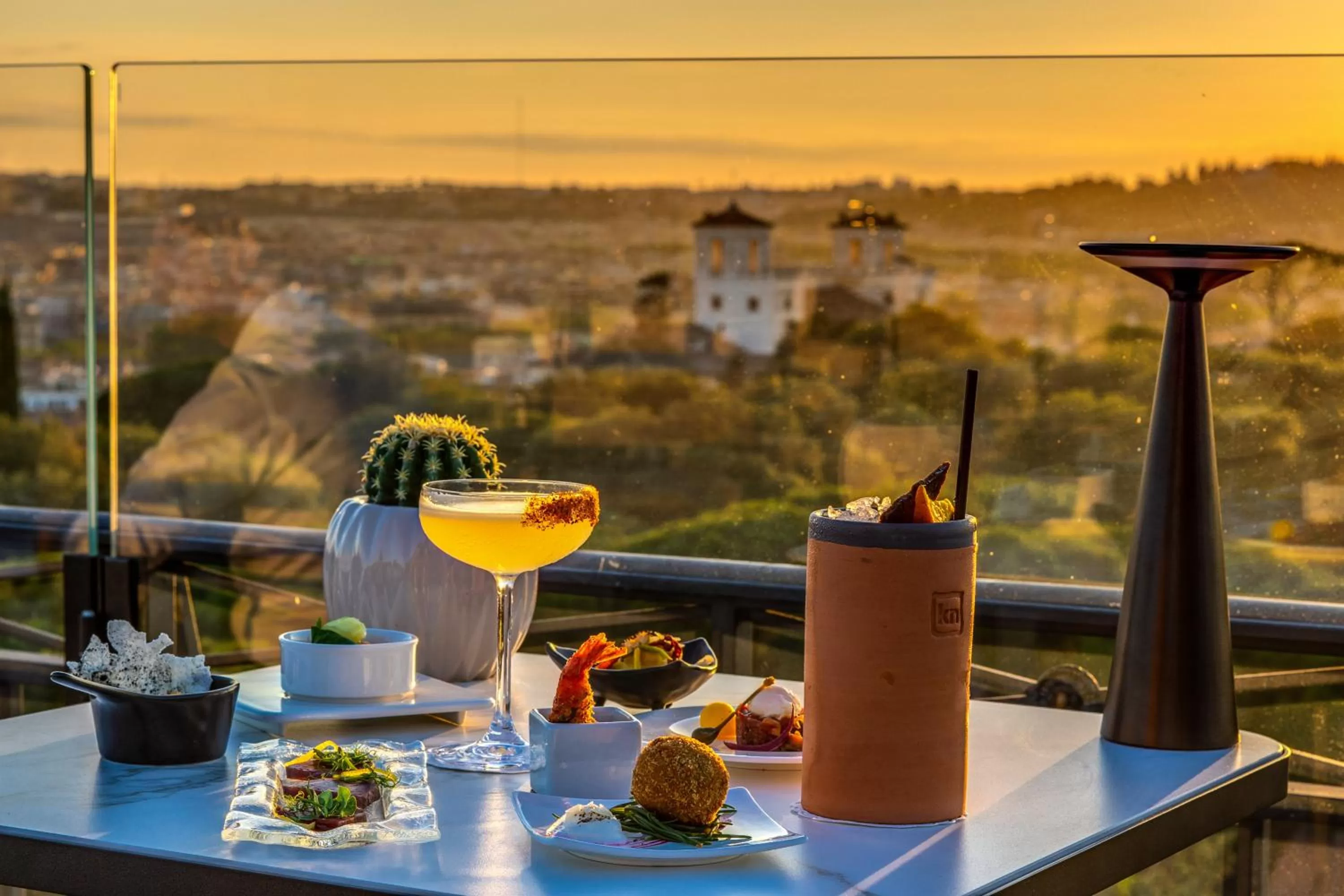 Day in Hotel Splendide Royal - The Leading Hotels of the World