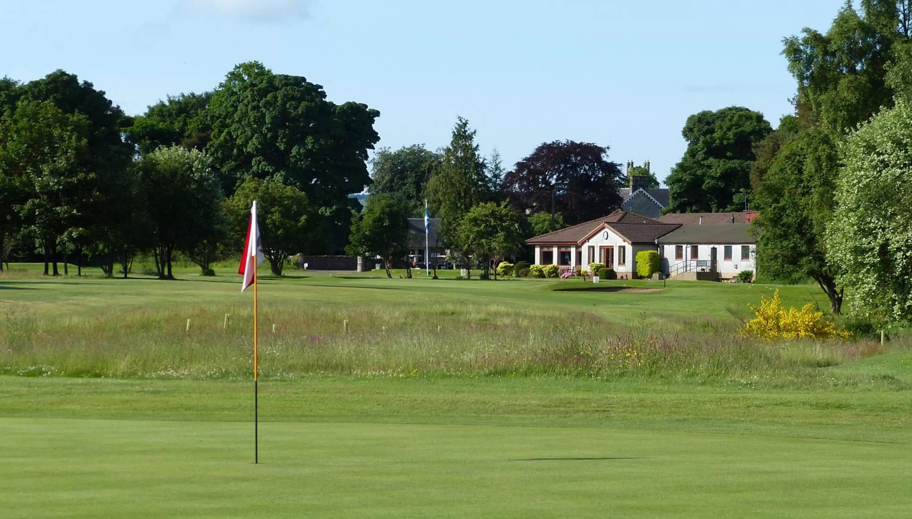 Golfcourse in Green Hotel