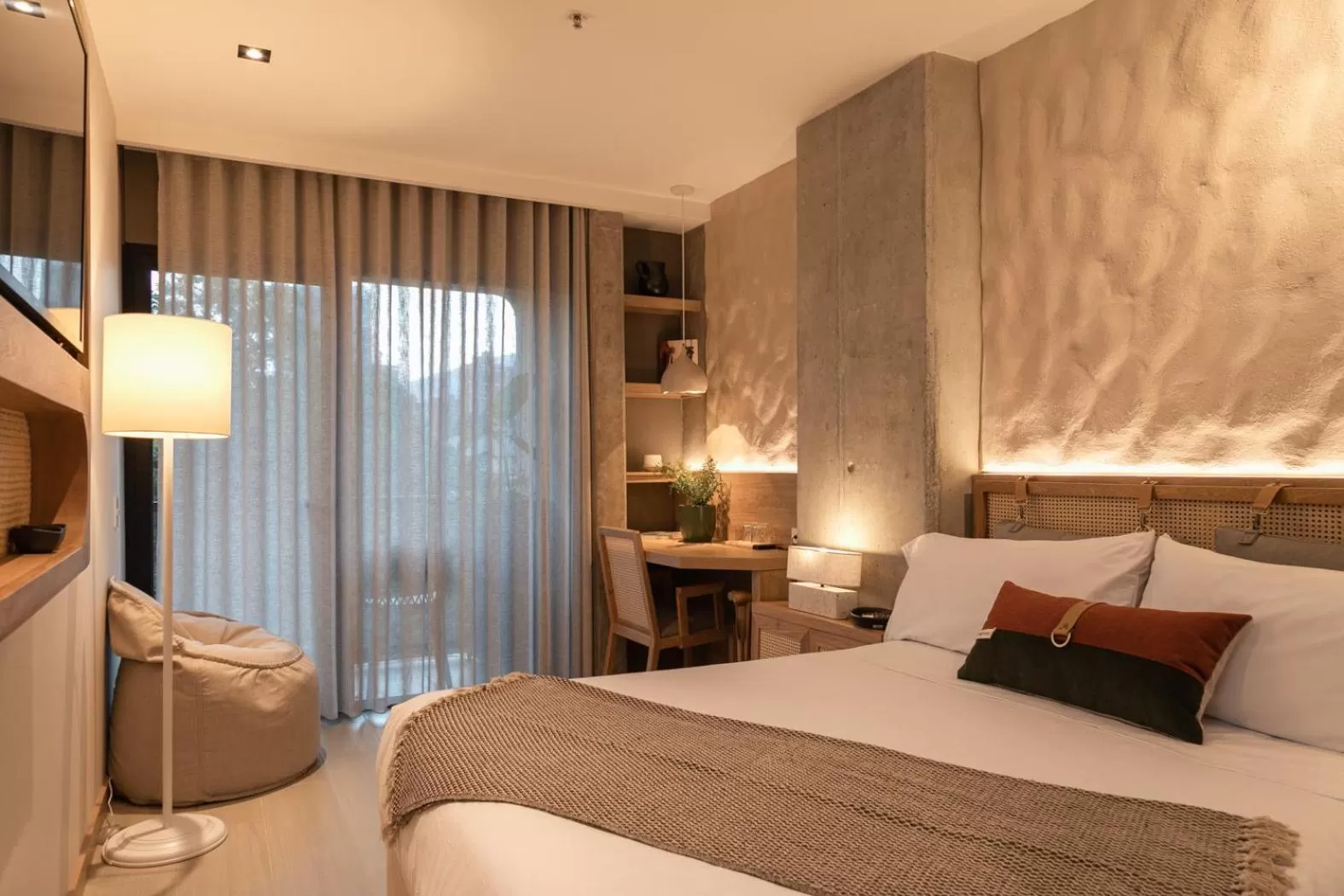 Bed in Landmark Hotel