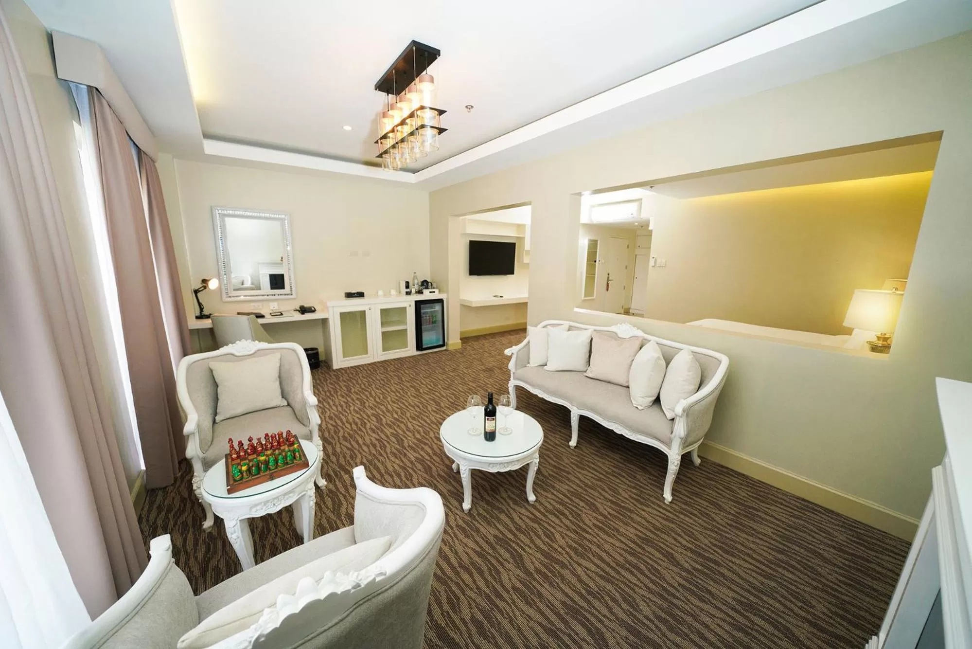 Bed in Hotel Carlito Tagaytay