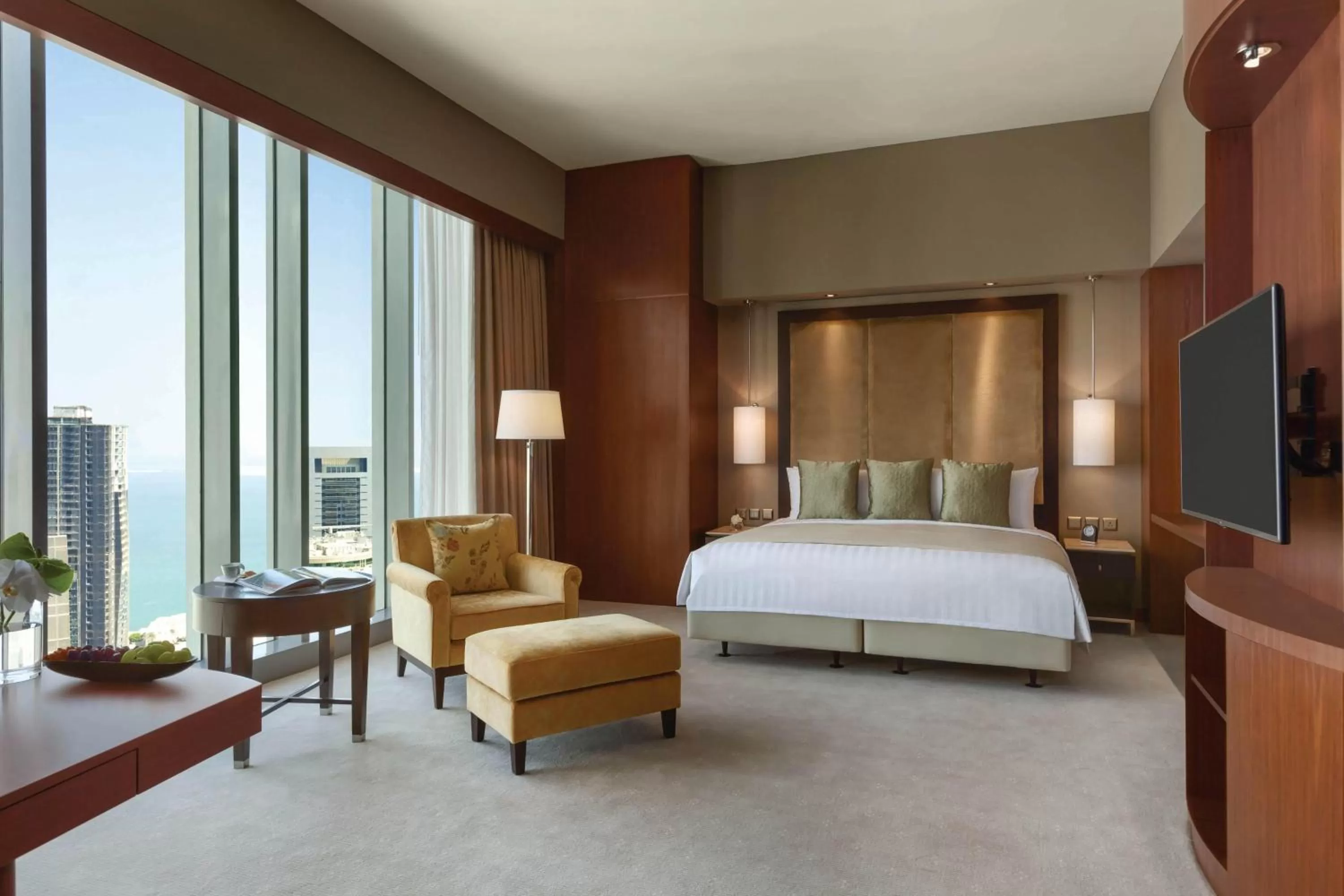 Photo of the whole room, Bed in JW Marriott Marquis City Center Doha