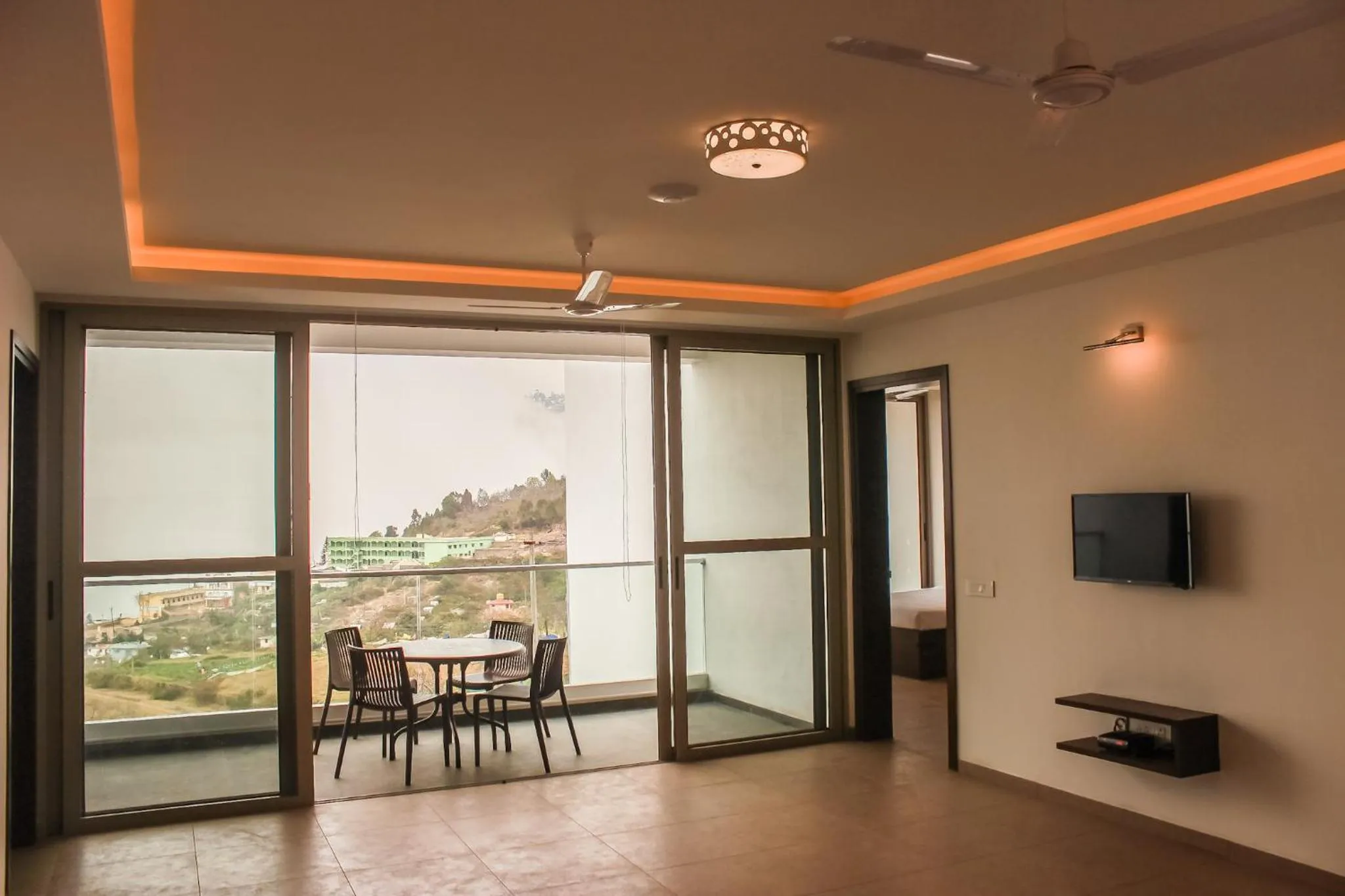 Balcony/Terrace in Silver Mist