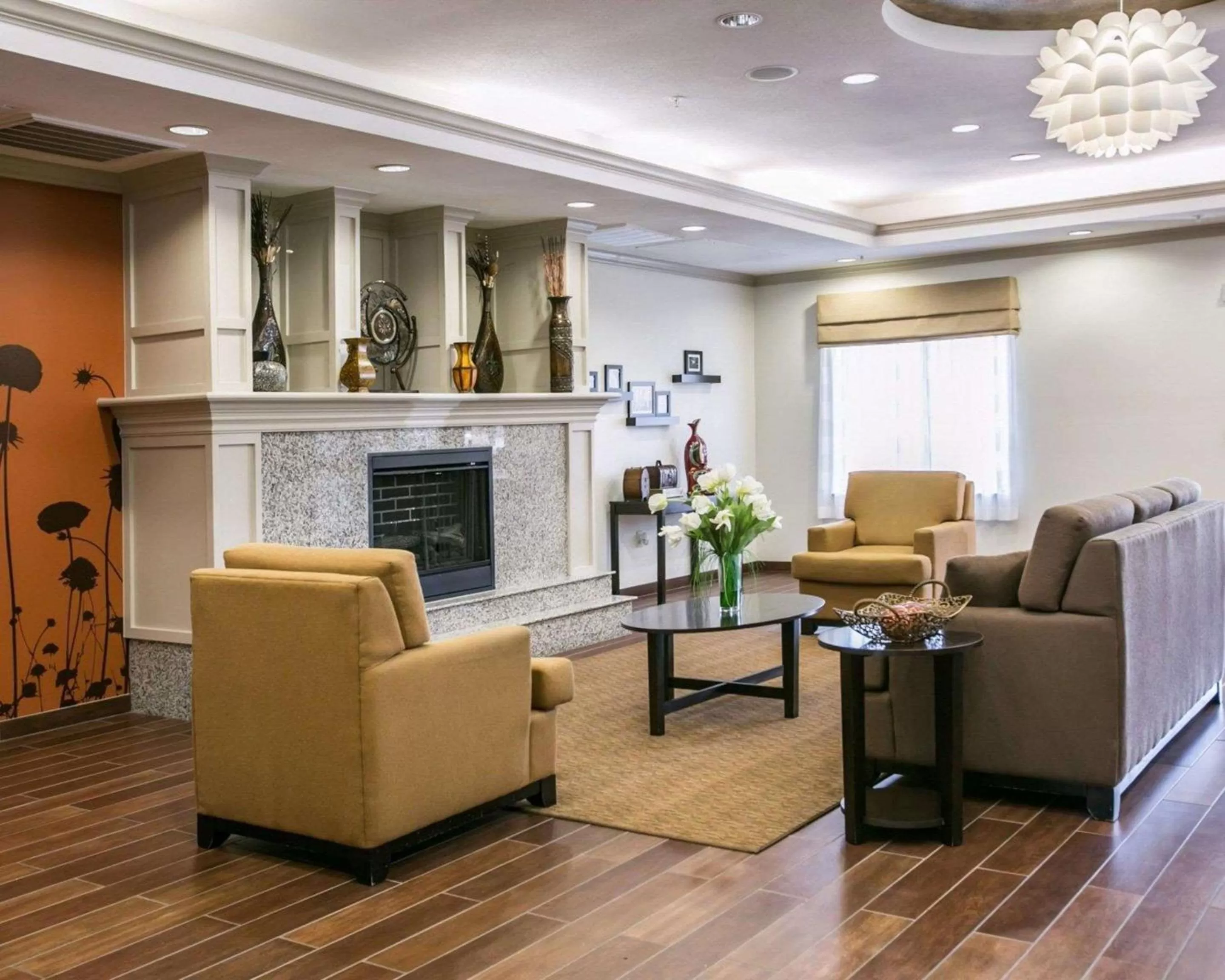 Lobby or reception in Restwell Inn & Suites I-45 North