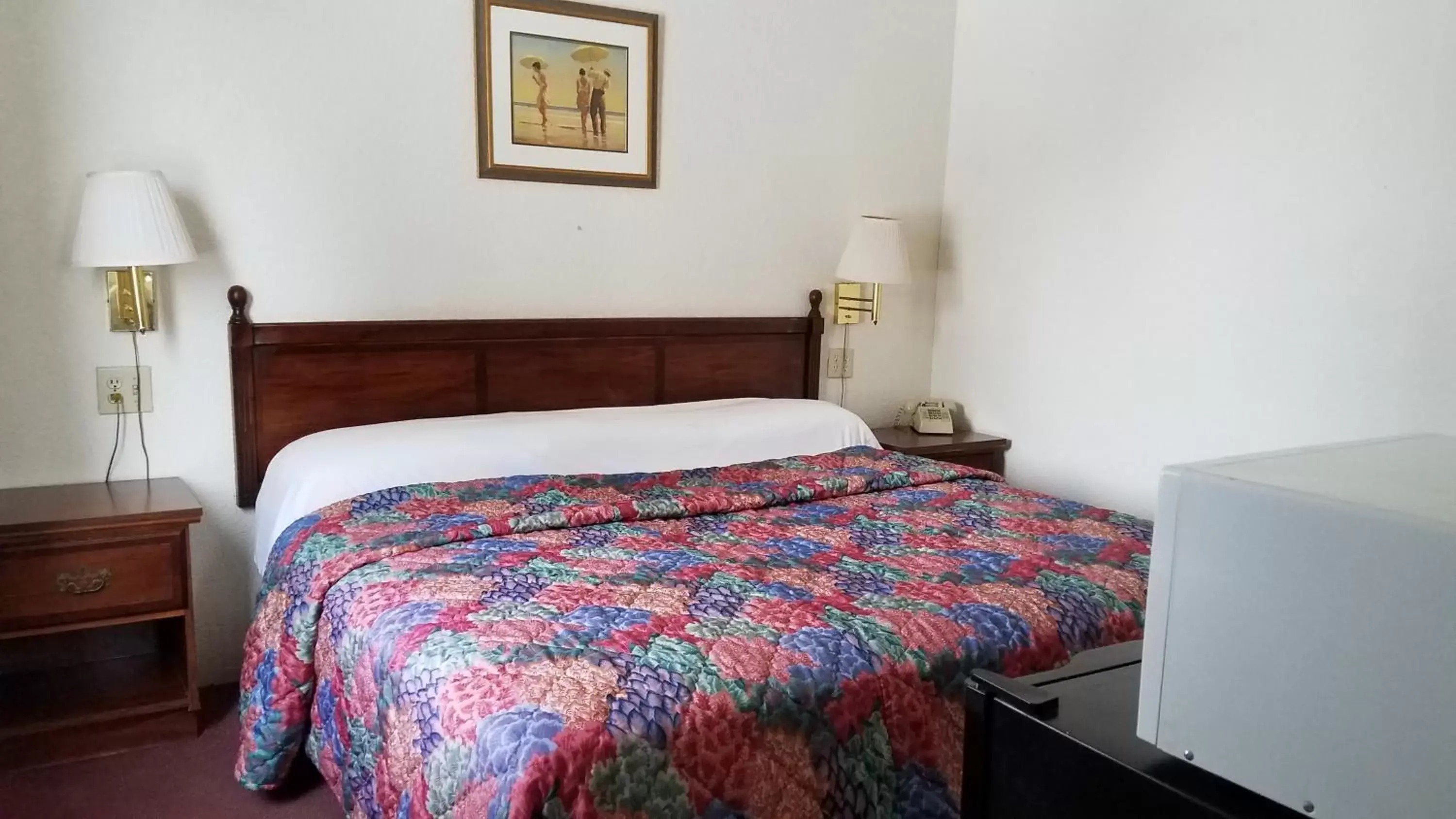 Deluxe King Suite in Stay Inn Deluxe King Suite in Stay Inn