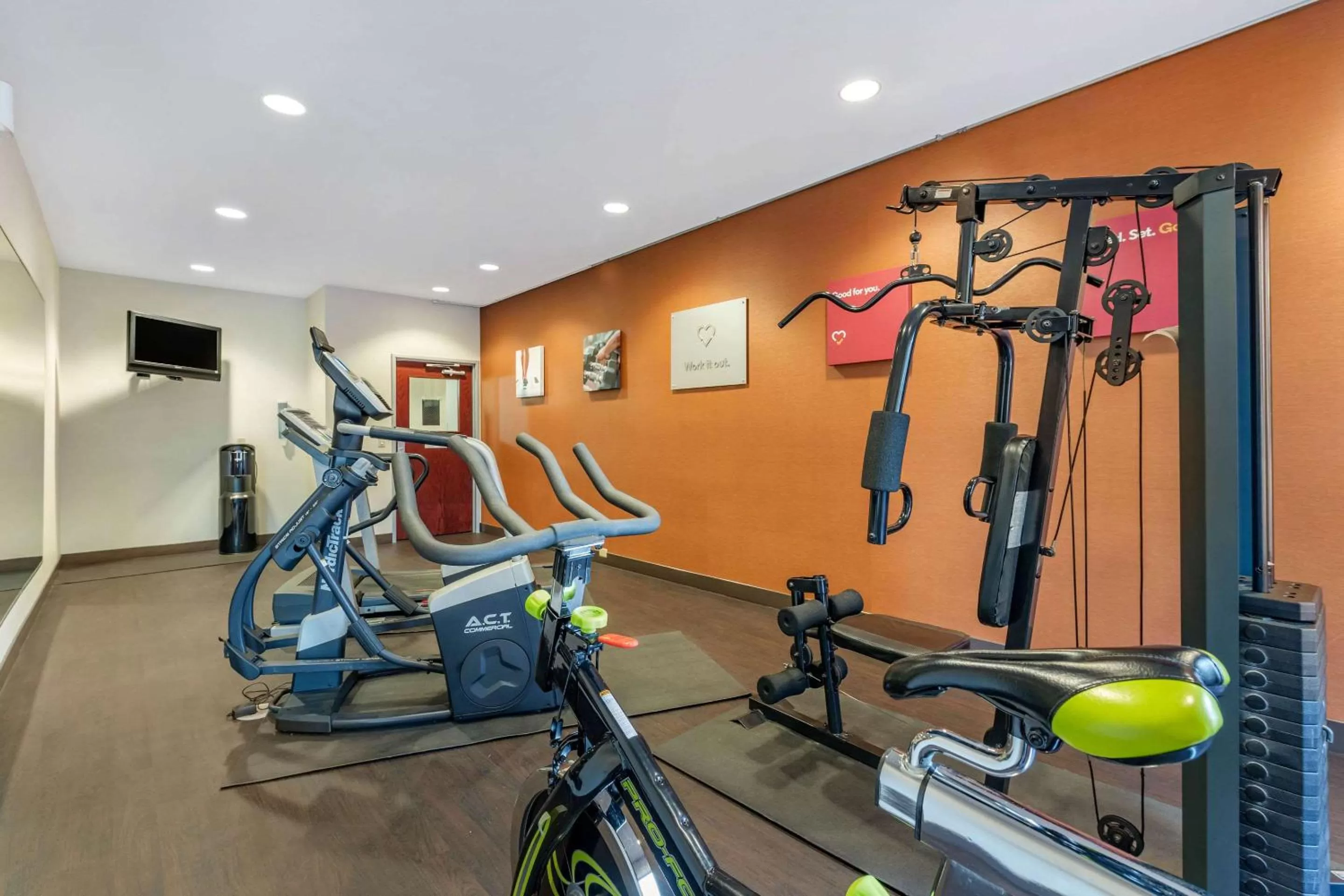 Fitness centre/facilities in Comfort Suites Elkhart South