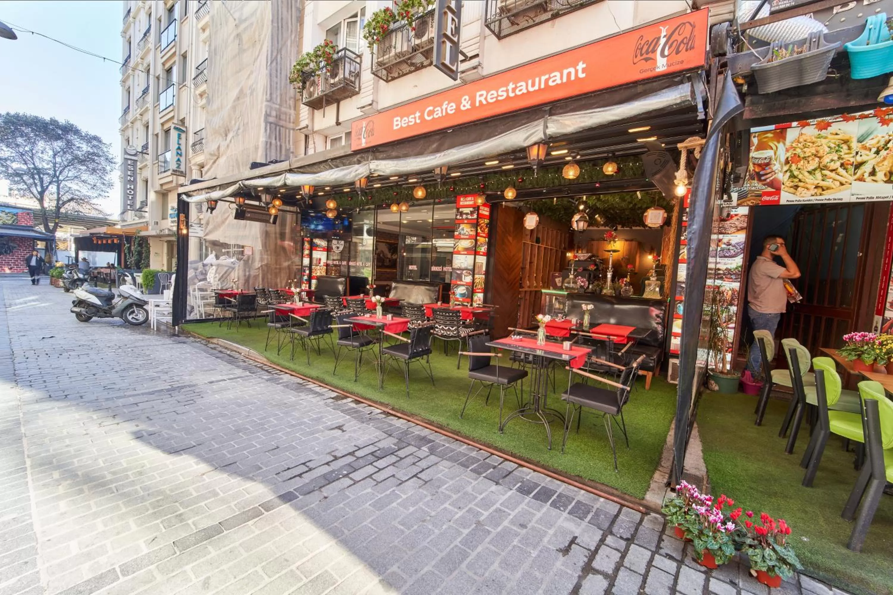 Facade/entrance in Istanbul Sirkeci Hotel